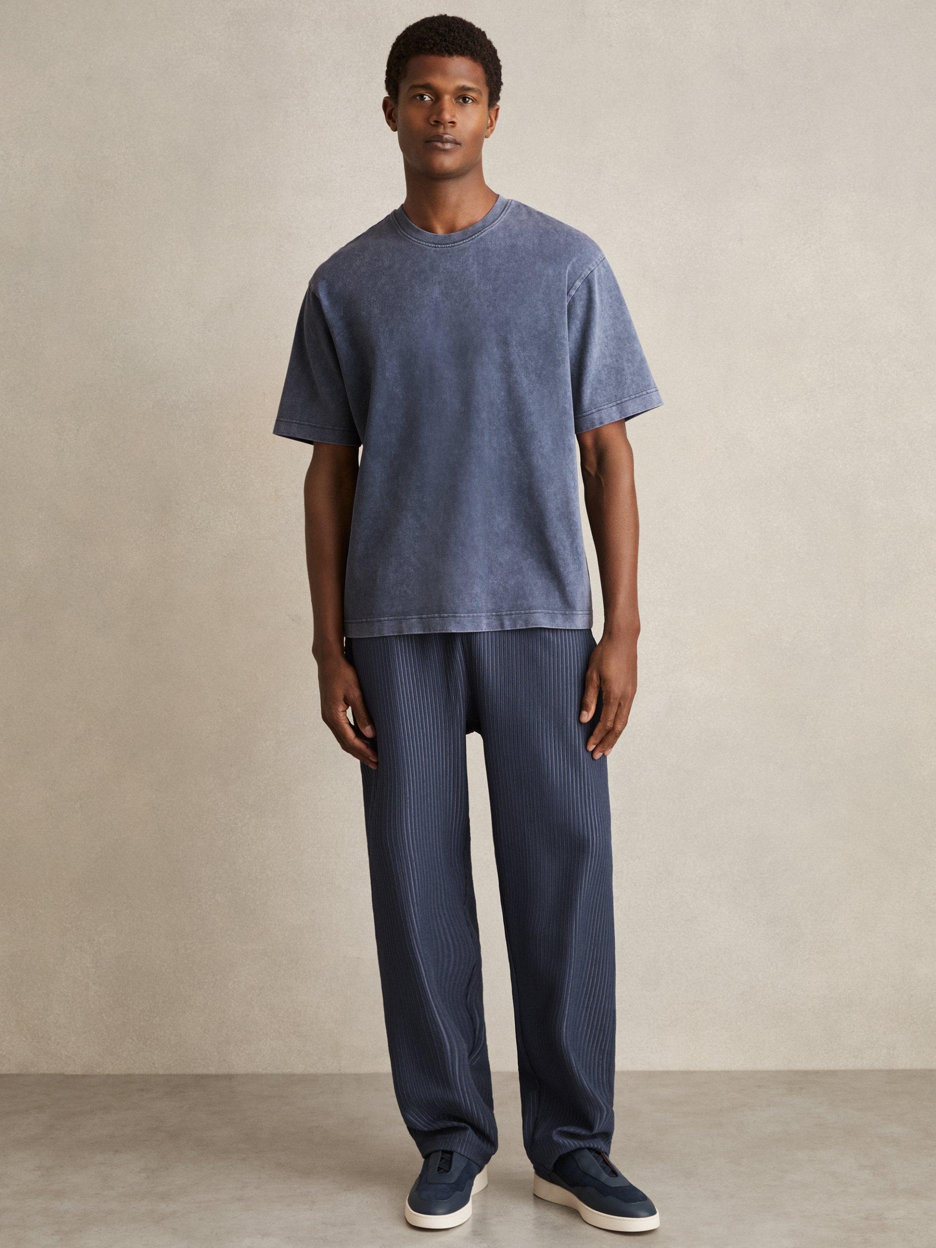 Product image 4 of 5, which shows Reiss Nomo Oversized Garment Dyed Cotton T-Shirt, Indigo Blue, XS