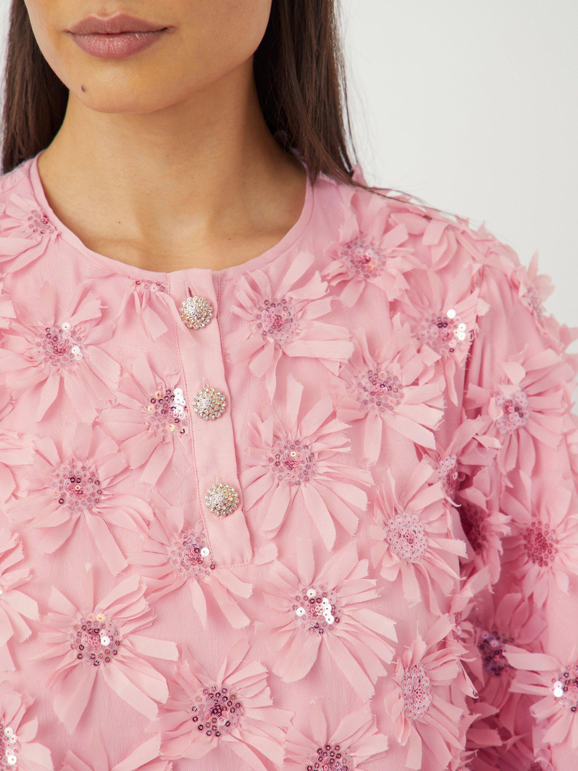 Product image 4 of 6, which shows YAS Abelone Flower Applique Dress, Pink, 8