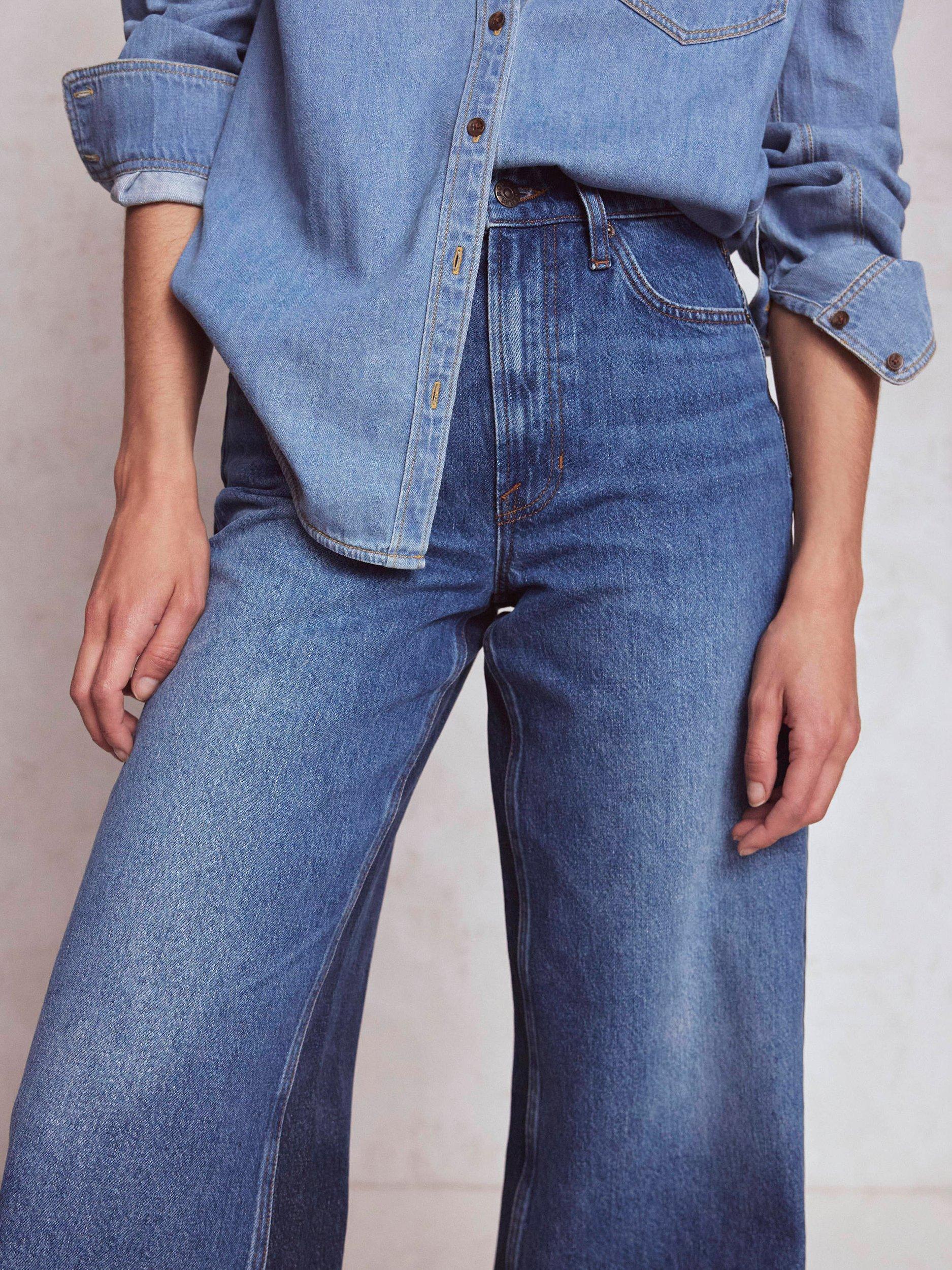 Product image 5 of 7, which shows Boden High Rise Wide Leg Contrast Pockets Jeans, Blue/Multi, 27R