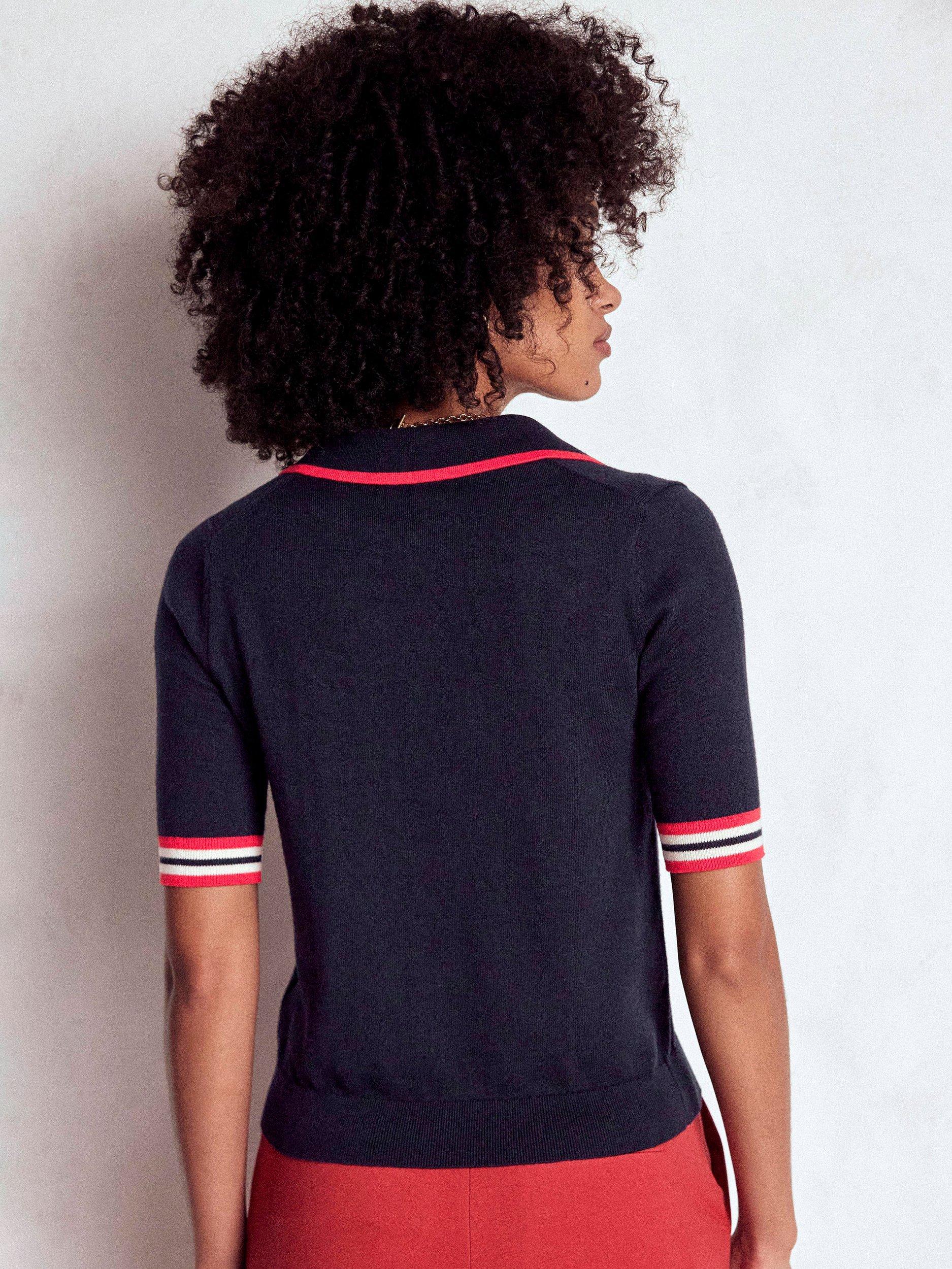 Product image 3 of 6, which shows Boden Henley Colour Block T-Shirt, Navy, S