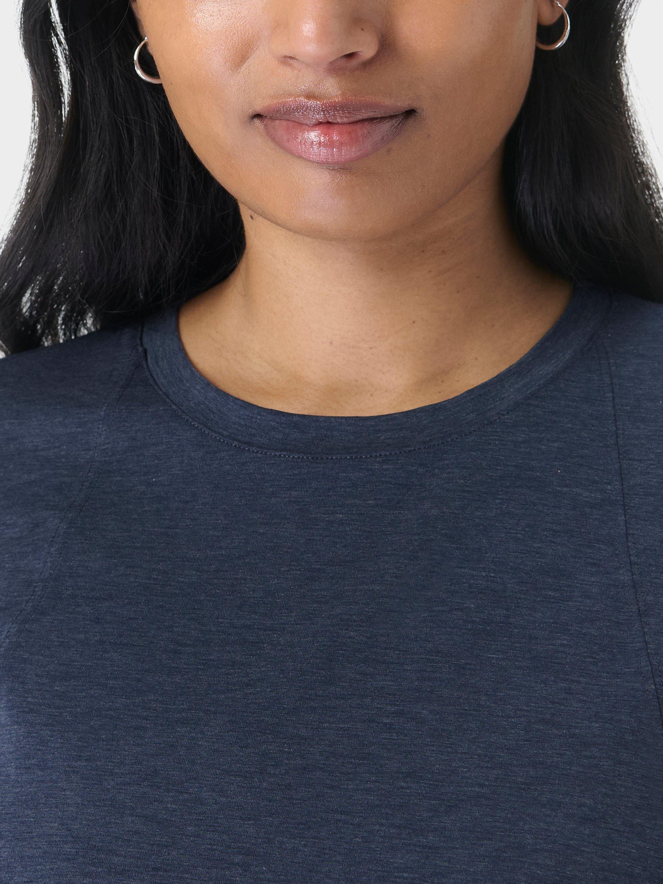 Product image 5 of 6, which shows Sweaty Betty Longline T-Shirt, Navy Blue, XXS