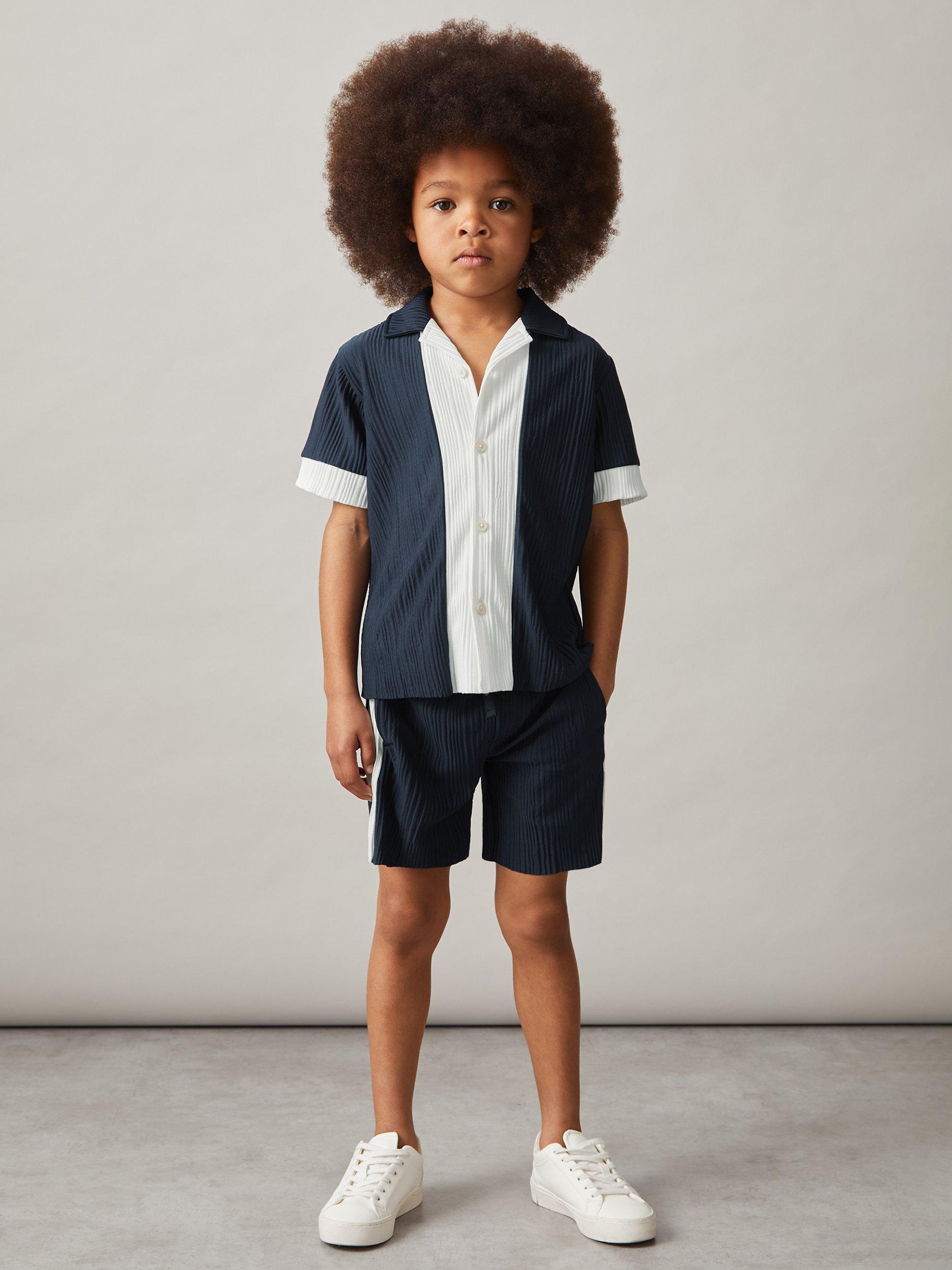 Product image 1 of 4, which shows Reiss Tino Colourblock Plisse Textured Shorts, Navy/White, 3-4 years