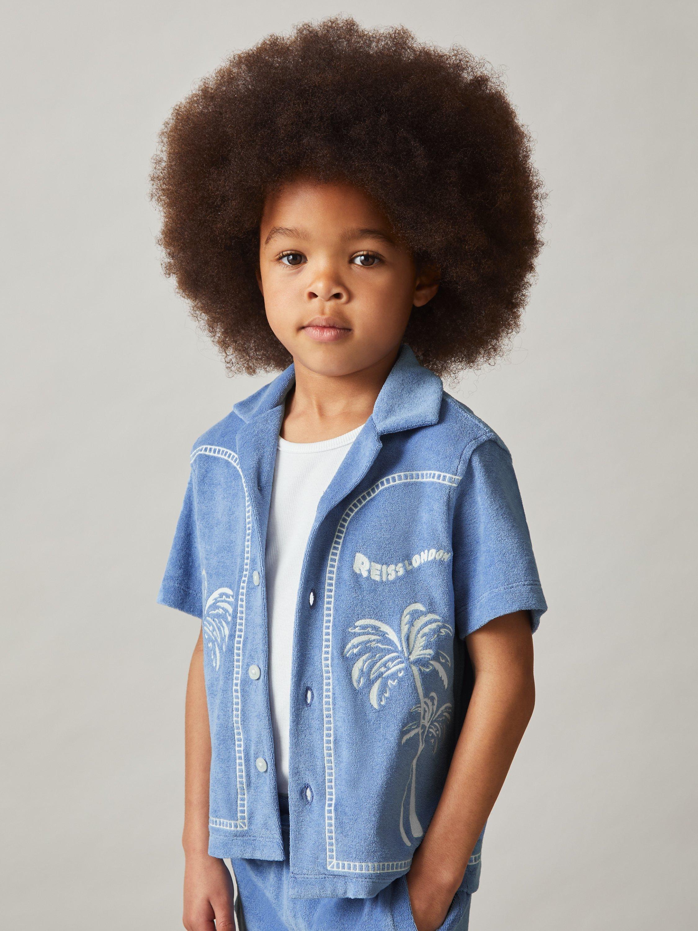 Product image 3 of 5, which shows Reiss Kids' Barnes Towelling Short Sleeve Shirt, Airforce Blue, 3-4 years
