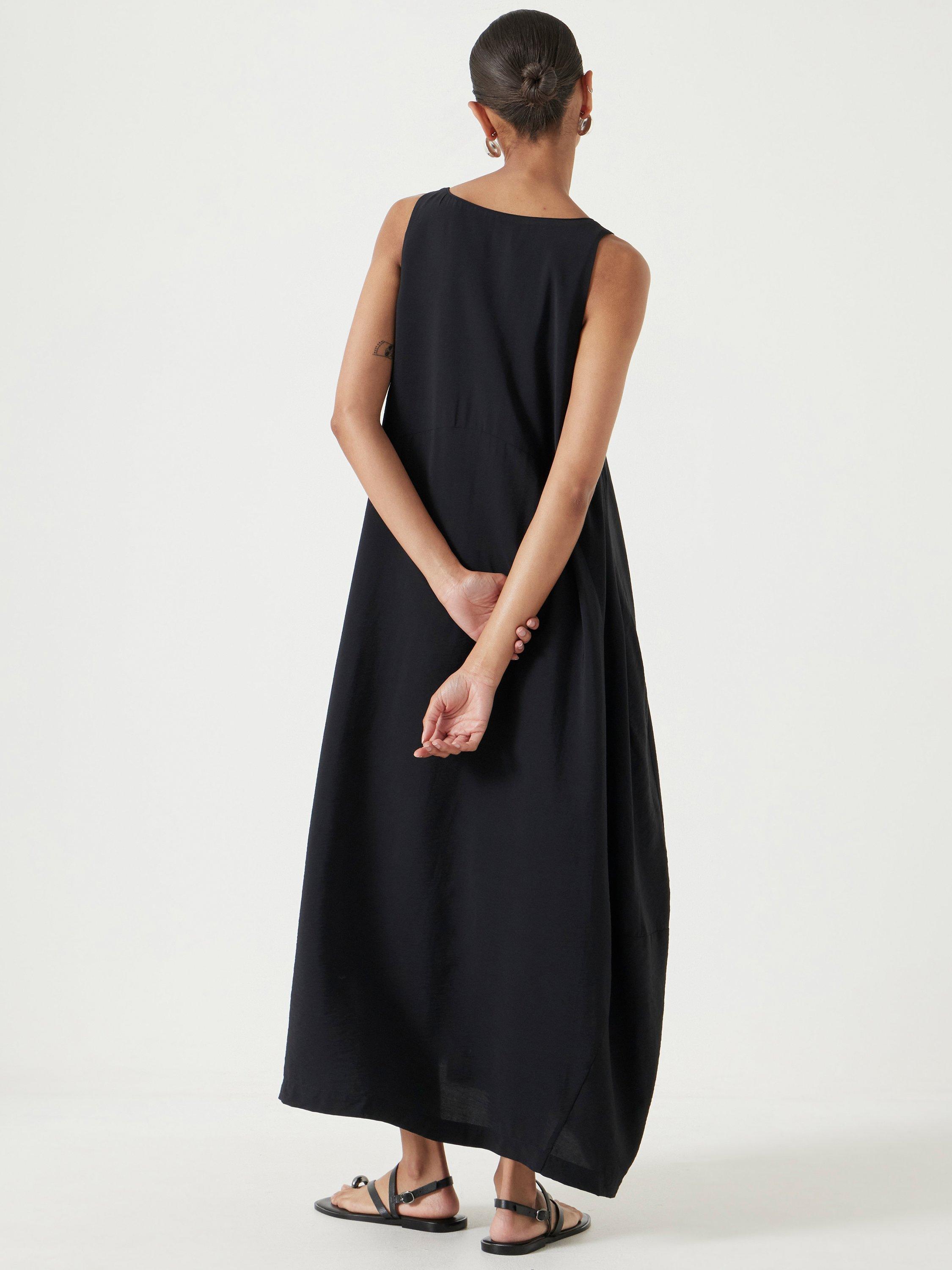 Product image 3 of 4, which shows HUSH Liddie Air Flow Maxi Dress, Black, L-XL