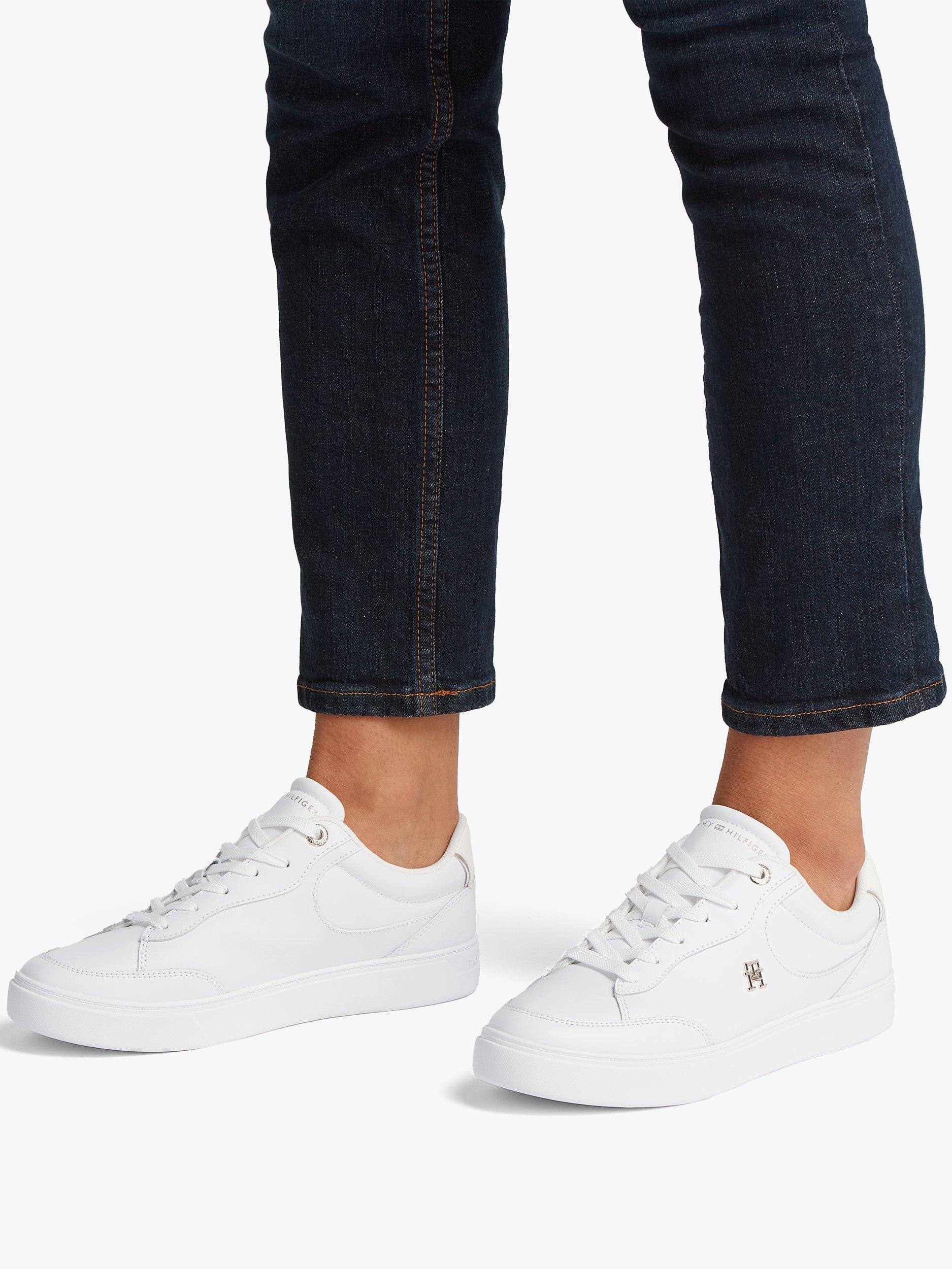 Product image 2 of 8, which shows Tommy Hilfiger Leather TH Monogram Court Trainers, White, EU36