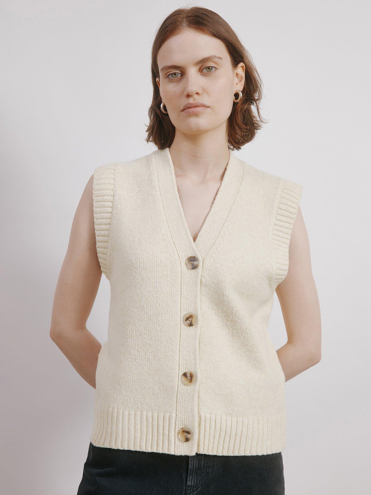 Product image 1 of 5, which shows Albaray Cosy Button Tank Top, Oatmeal, 8