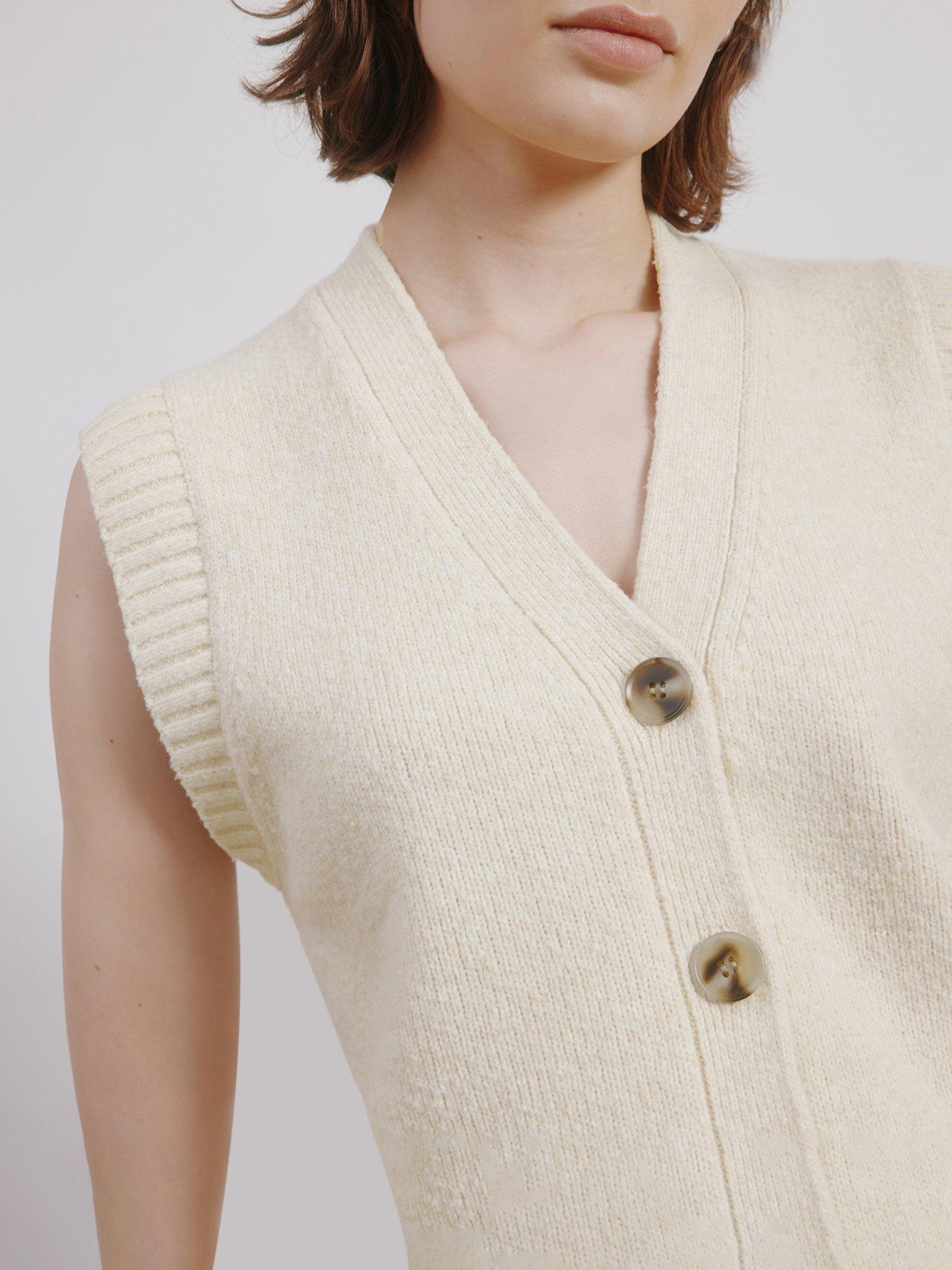 Product image 4 of 5, which shows Albaray Cosy Button Tank Top, Oatmeal, 8