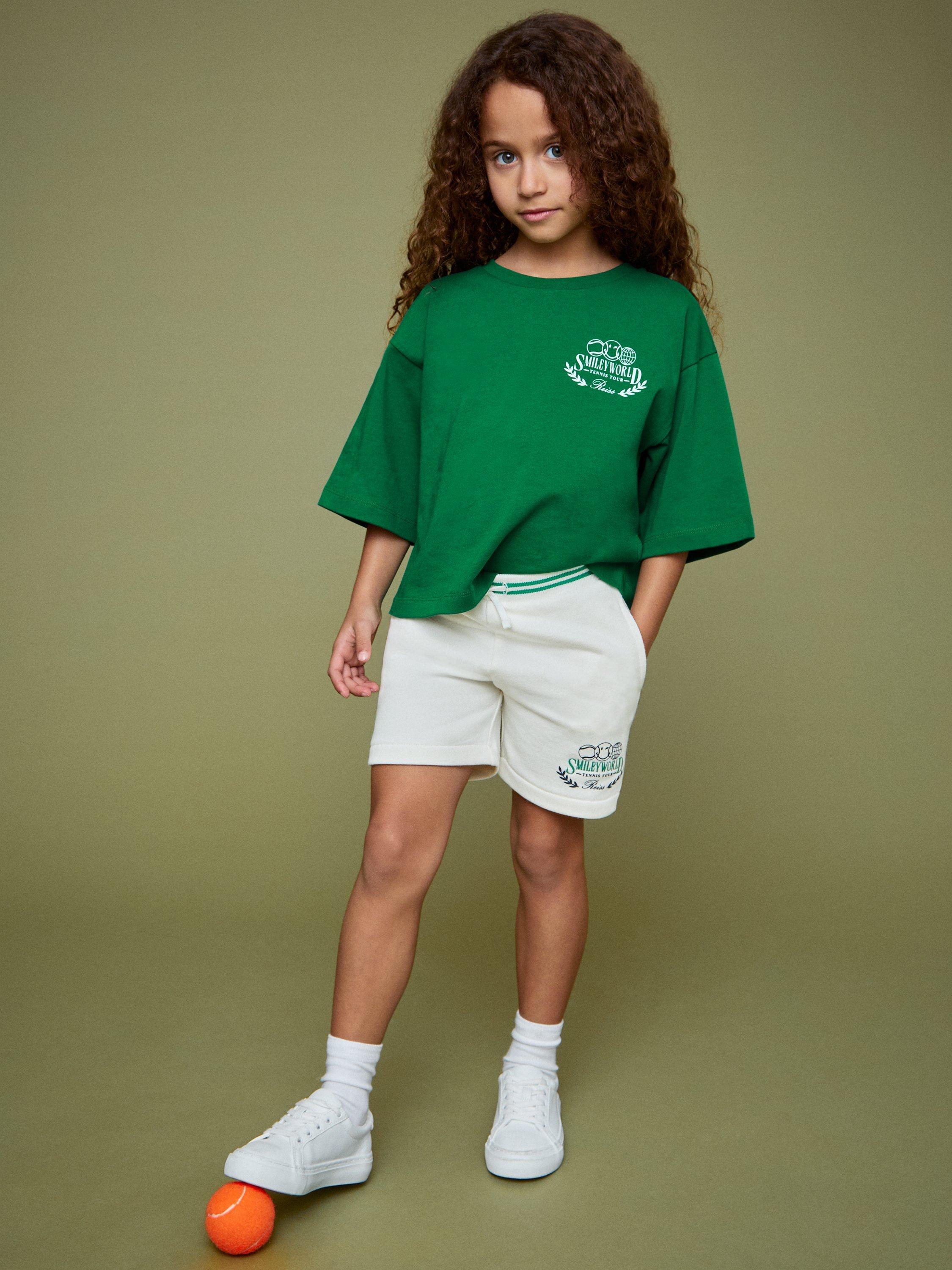 Product image 3 of 5, which shows Reiss Kids' Smiley Dixon Shorts, White, 3-4 years