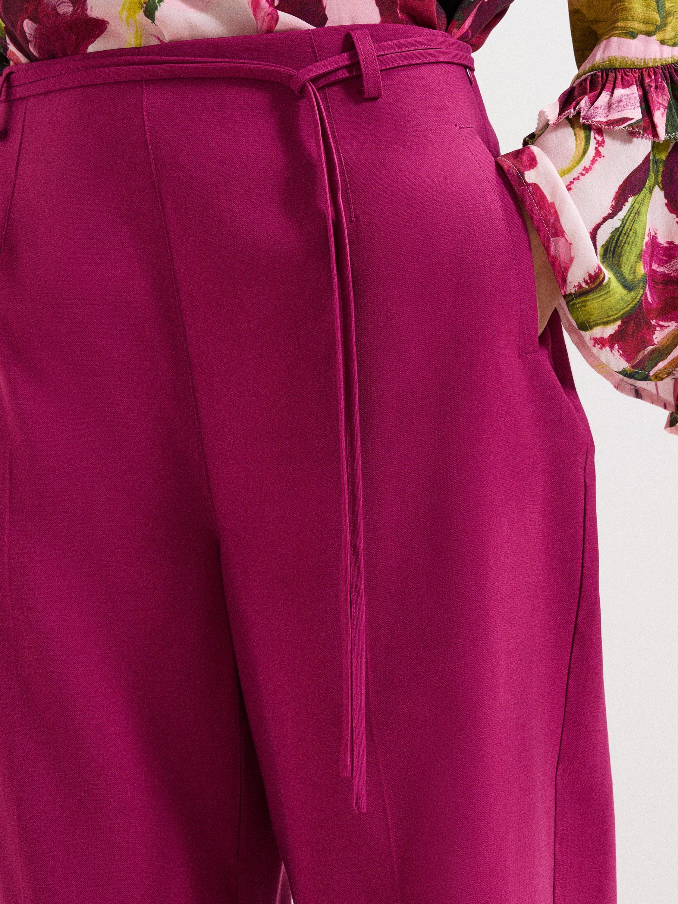 Product image 7 of 7, which shows Phase Eight Aubrietta Tailored Culottes, Pink, 8