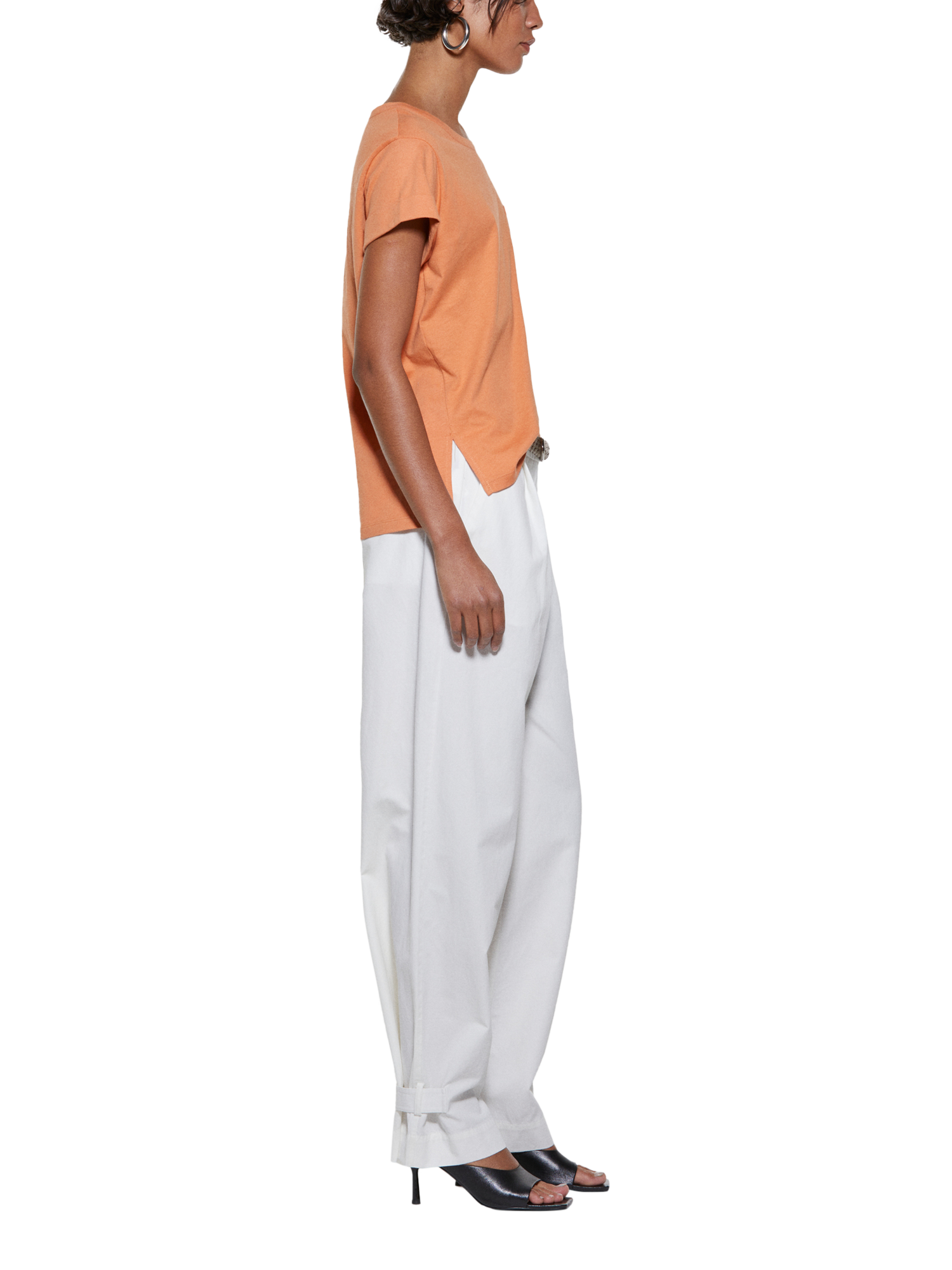 Product image 4 of 5, which shows SISLEY Pocket Detail T-Shirt, Mid Orange, XS