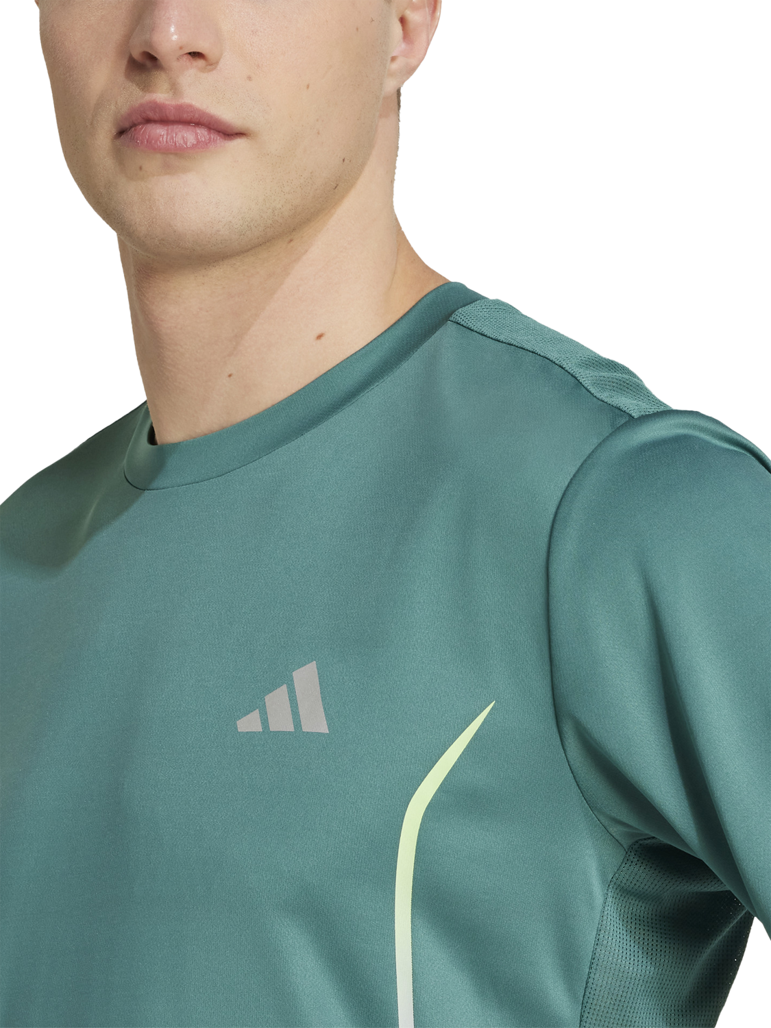 Product image 3 of 6, which shows adidas CLIMACOOL Training T-Shirt, Pretea, S