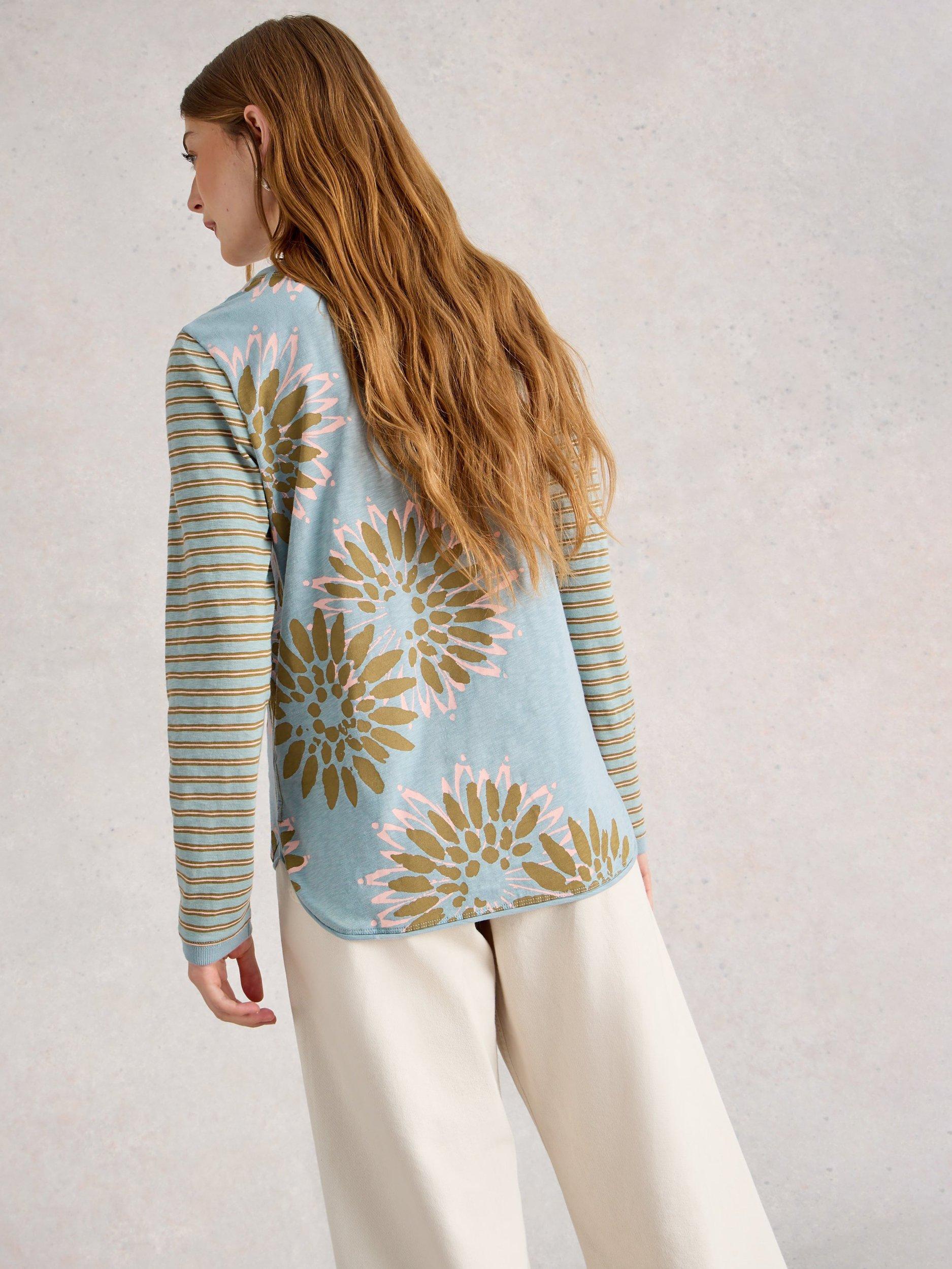 Product image 2 of 6, which shows White Stuff Clara Crew Neck T-Shirt, Green/Multi, 6