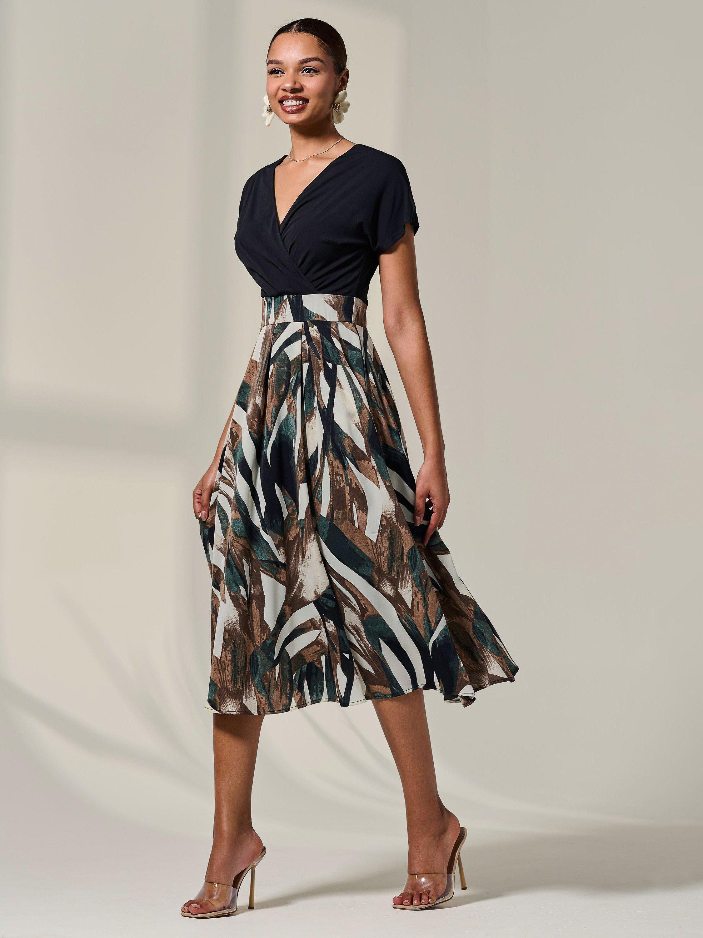 Product image 6 of 7, which shows Jolie Moi Two Tone Midaxi Dress, Black, 8