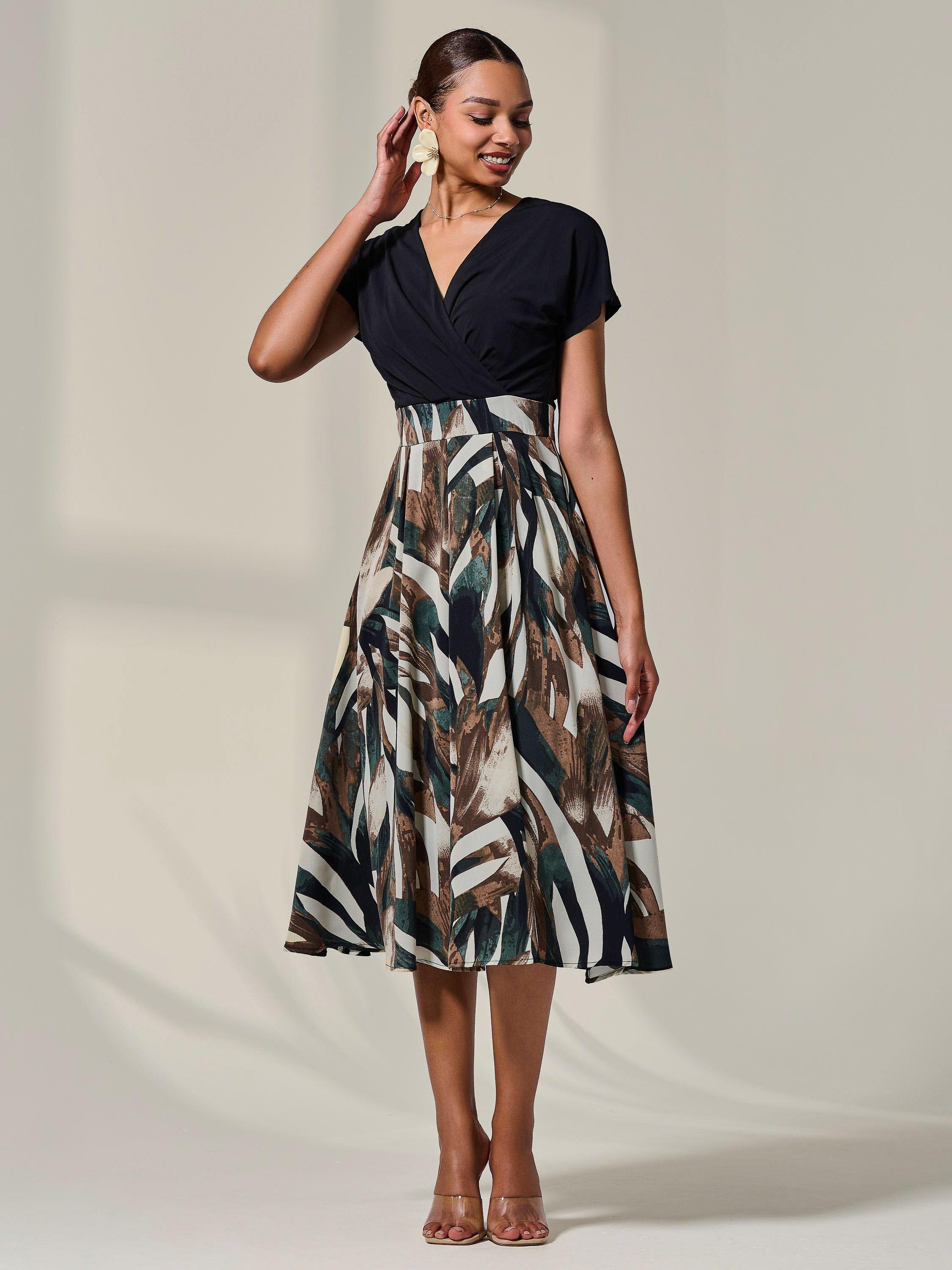 Product image 7 of 7, which shows Jolie Moi Two Tone Midaxi Dress, Black, 8