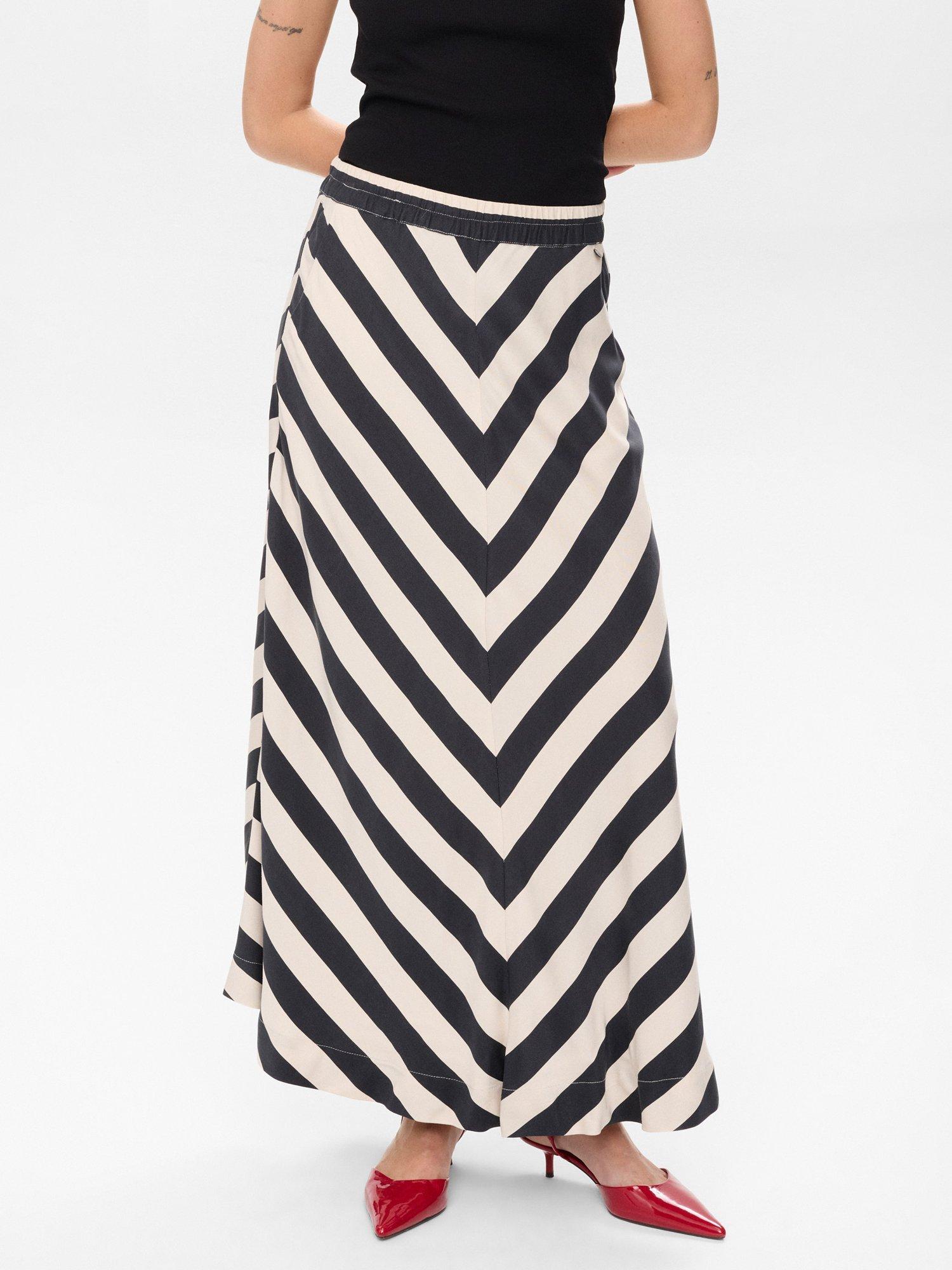 Numph Numinzu Straight Maxi Skirt