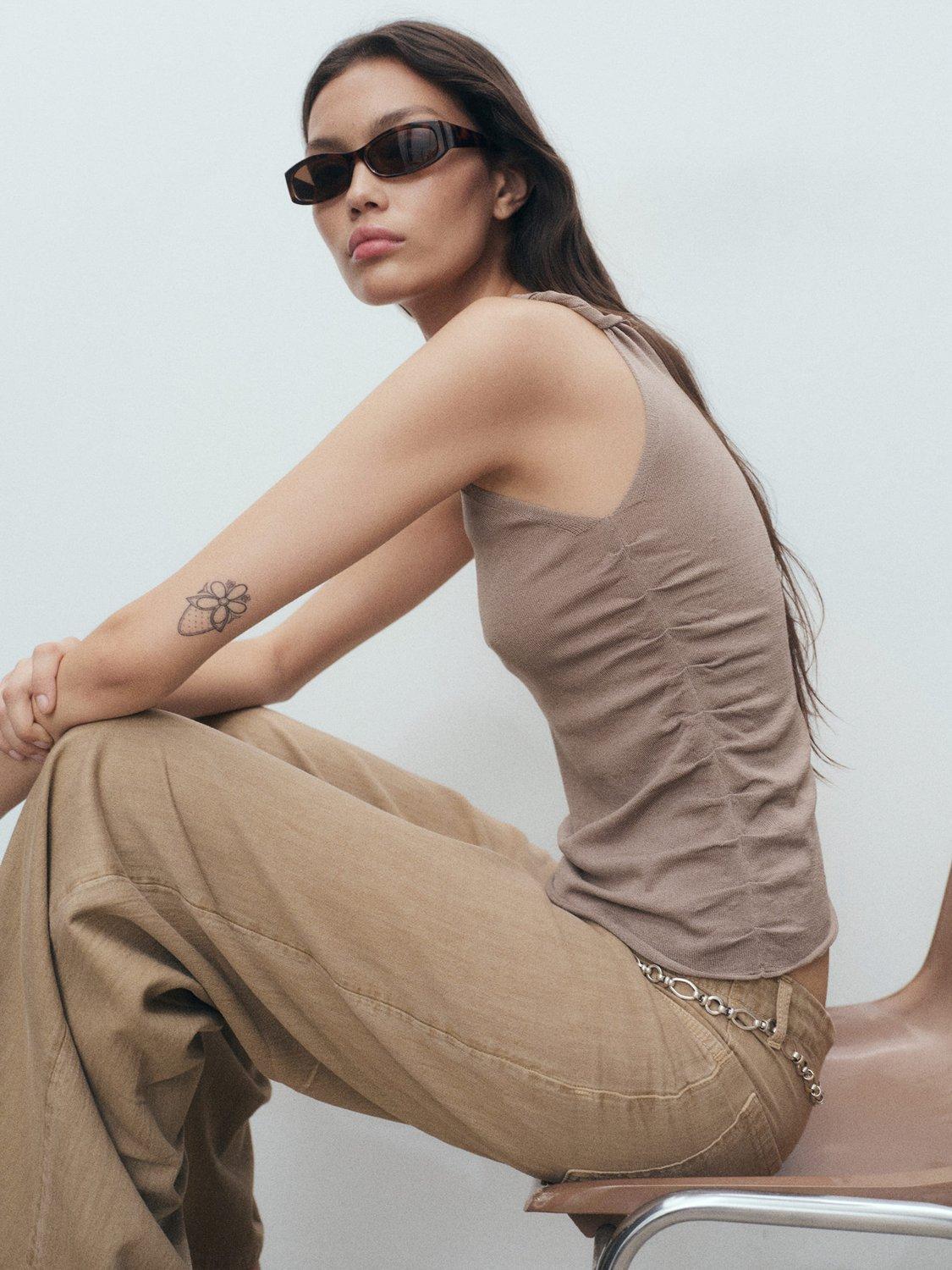 Product image 7 of 8, which shows Mango Ruladito Ruched Top, Pastel Brown, L