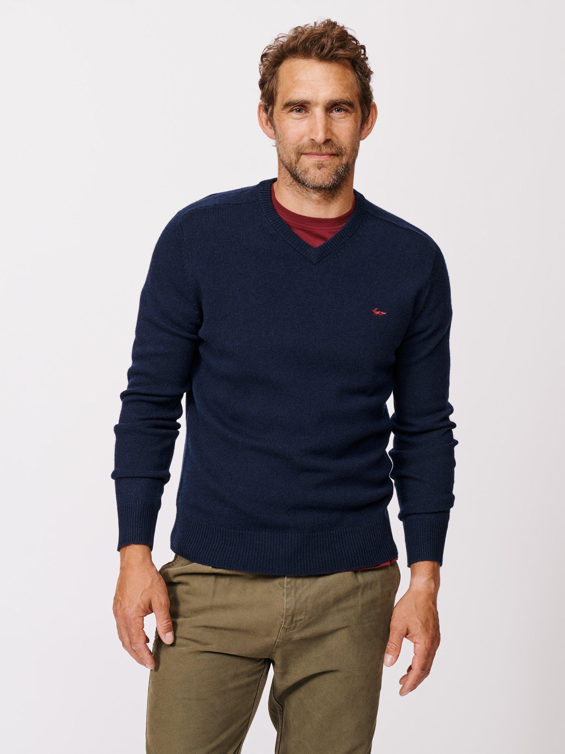 Product image 1 of 5, which shows Aubin Eastbourne Wool V Neck Jumper, Navy, S