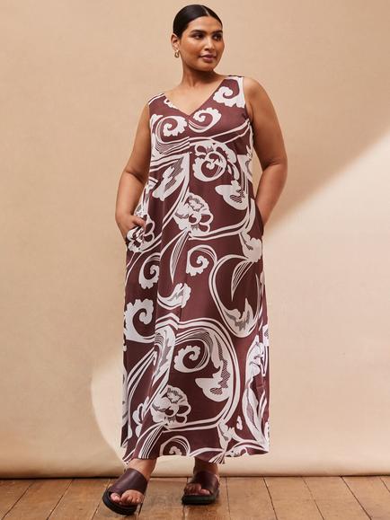 Live Unlimited Curve Paisley Maxi Dress, Brown - view 2, Brown