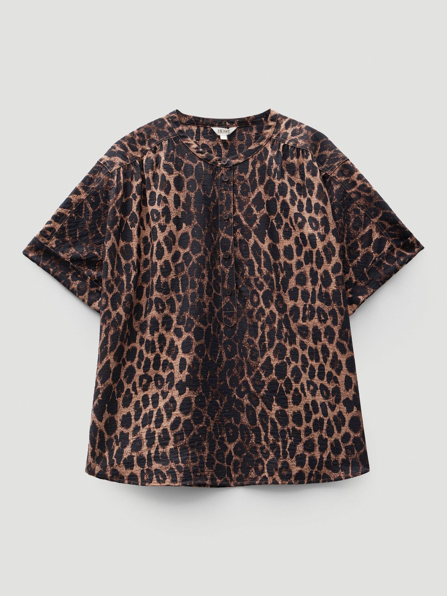 Product image 4 of 6, which shows HUSH Debbie Air Flow Blouse containing LENZING™ ECOVERO™ Viscose, Soft Leopard, XXS