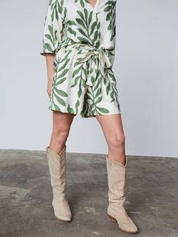 Sisters Point Ella Floral Culotte Shorts, Multi