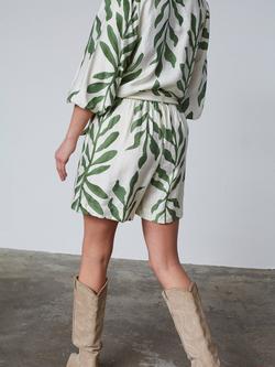 Sisters Point Ella Floral Culotte Shorts - view 2, Multi