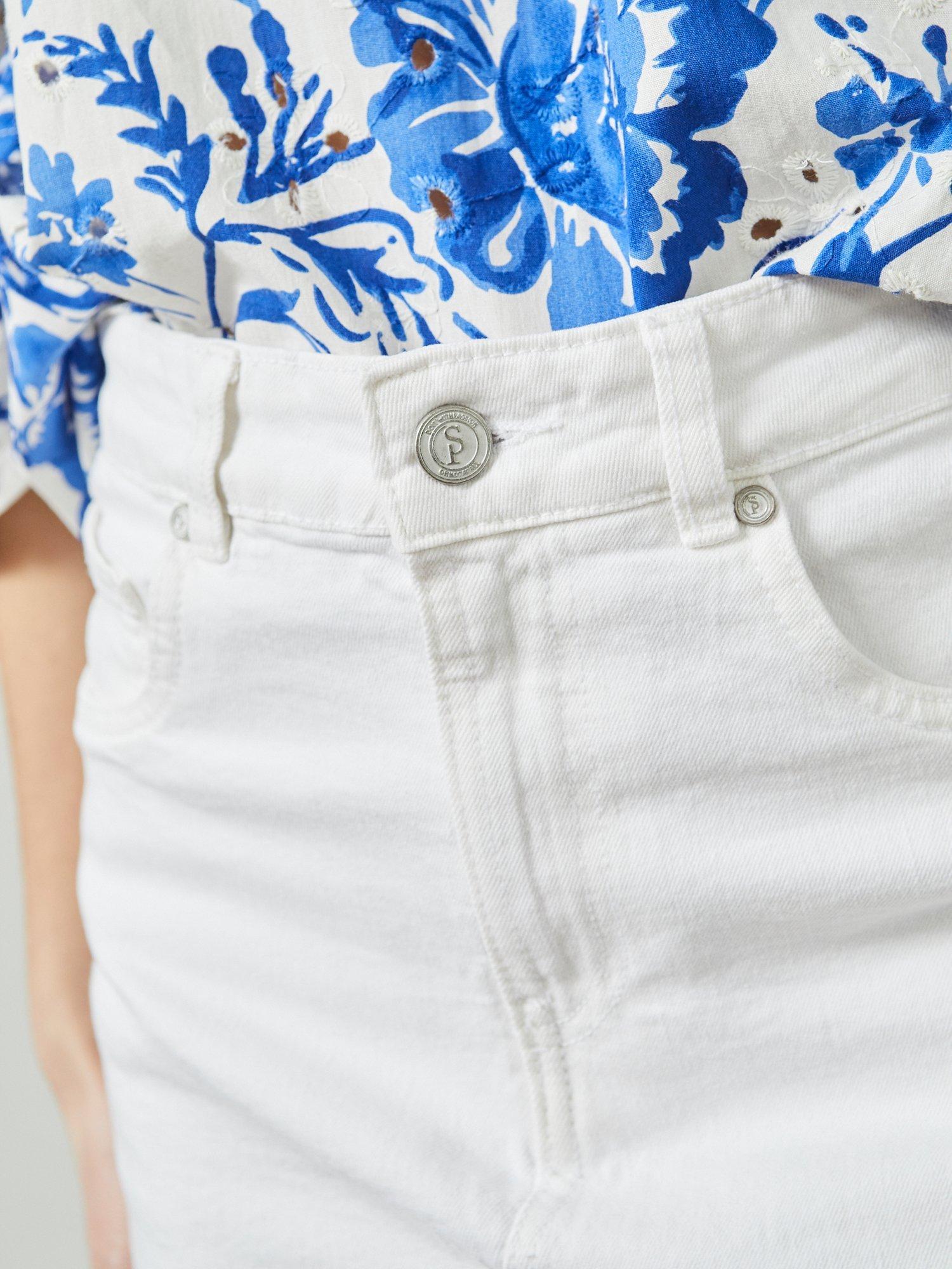 Product image 3 of 5, which shows Sisters Point Onea Denim Mini Skirt, White, XS