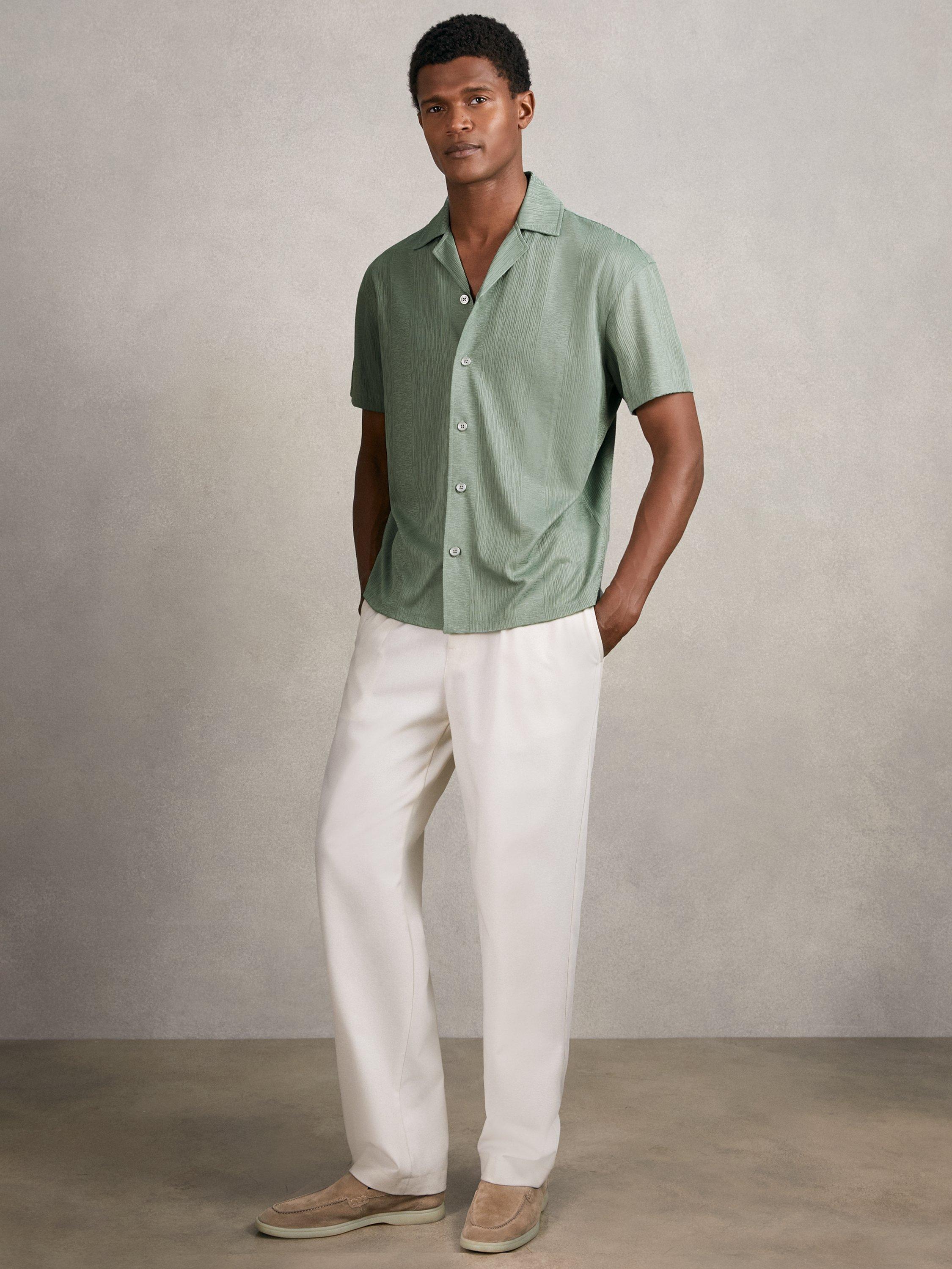 Product image 4 of 5, which shows Reiss Ando Airforce Short Sleeve Shirt, Mint Green, XS