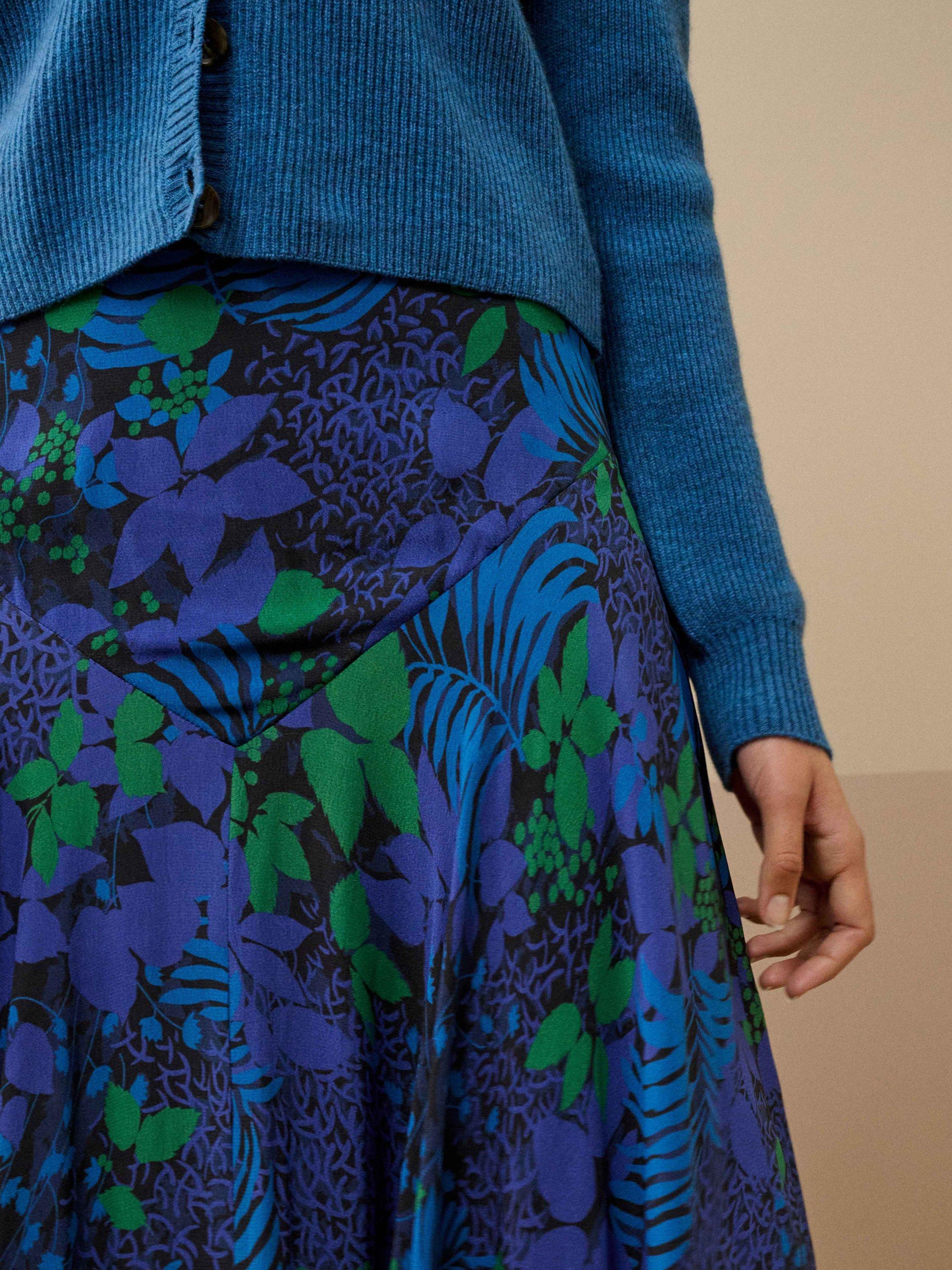 Product image 4 of 5, which shows Brora Leaf Print Crepe Midi Skirt, Jay/Emerald, 8