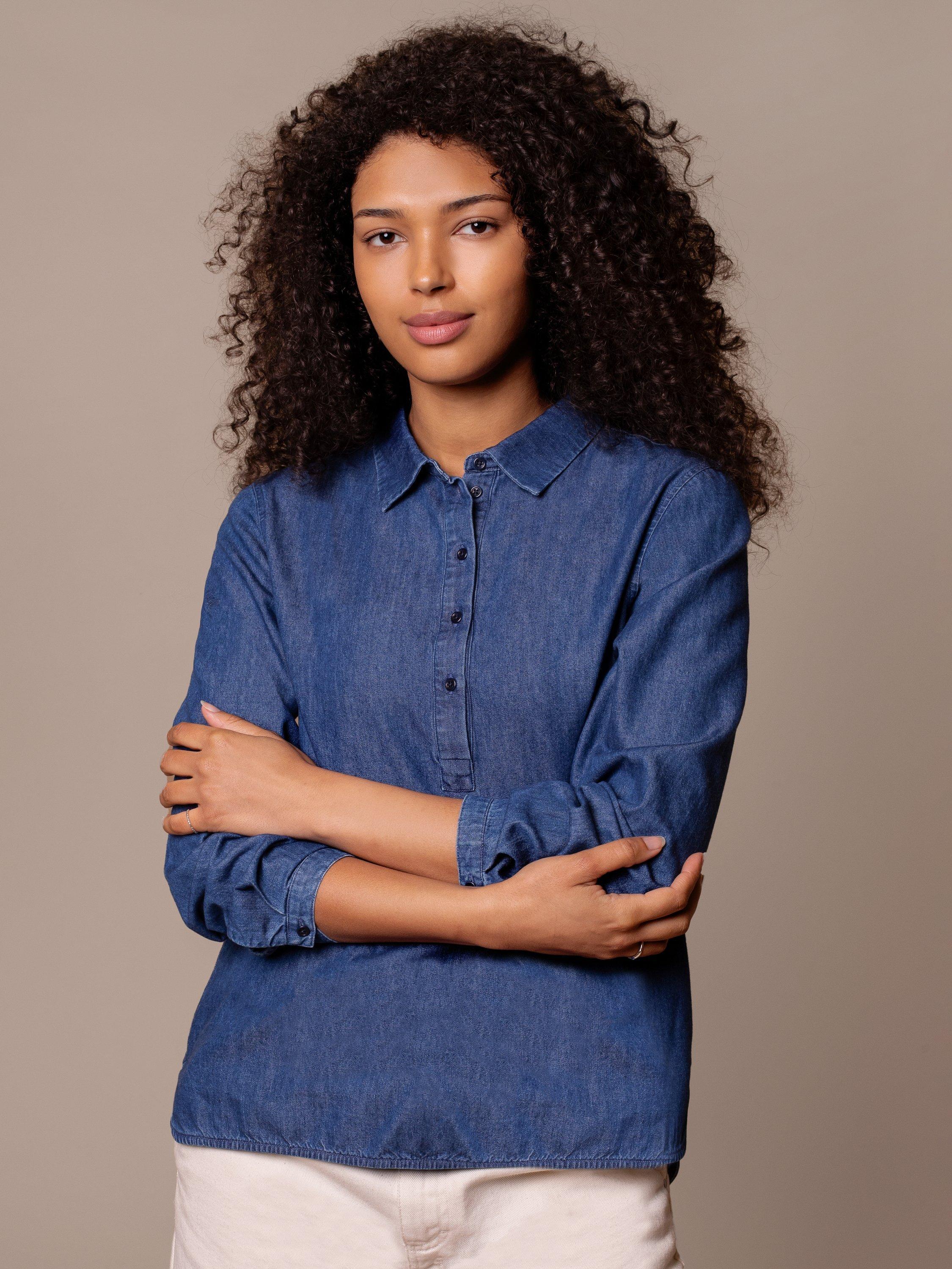 Product image 1 of 8, which shows Celtic & Co. Curved Hem Shirt, Indigo Mid Wash, 8