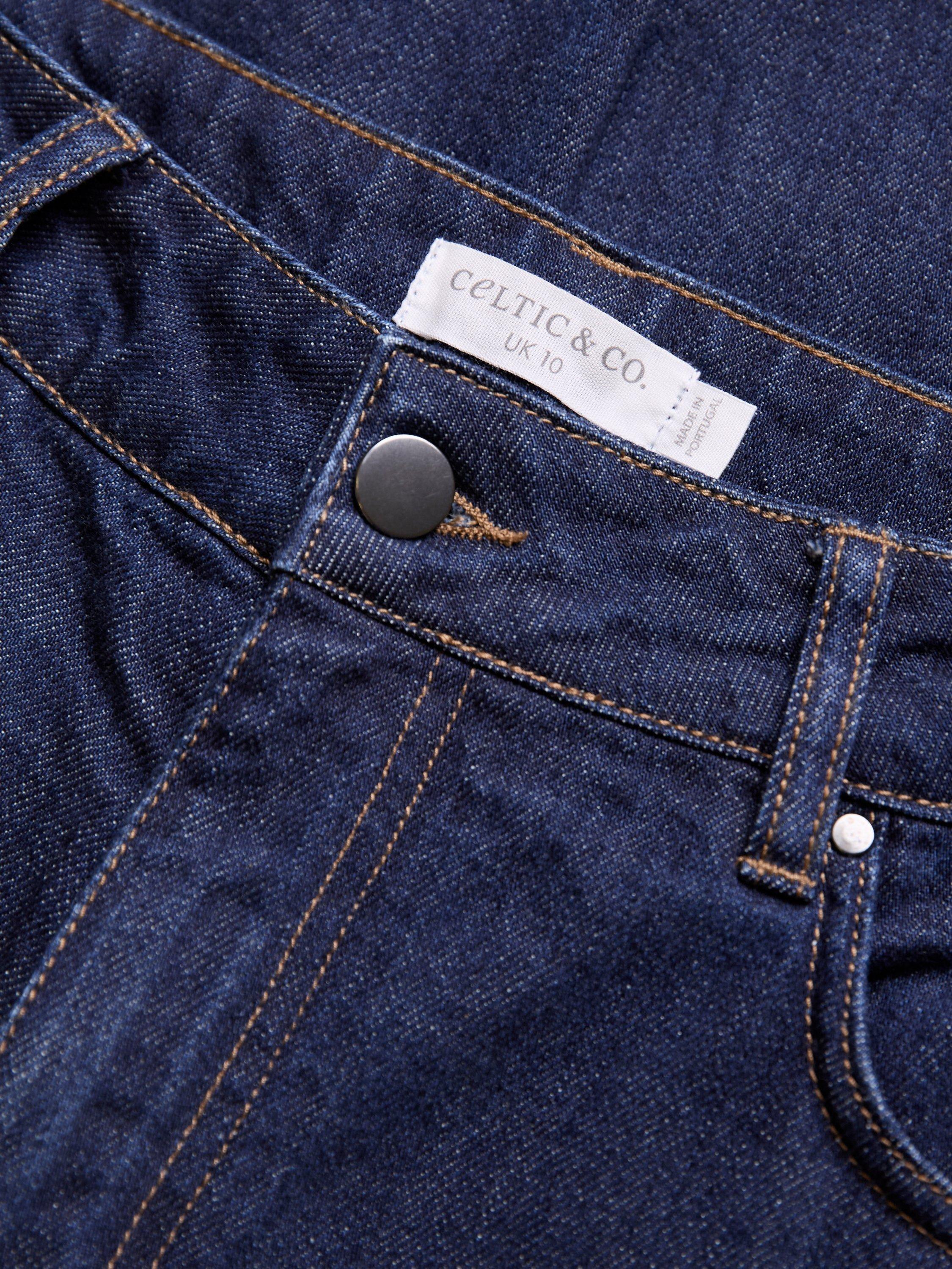 Product image 3 of 7, which shows Celtic & Co. Barrel Leg Jeans, Rinse Wash, 8