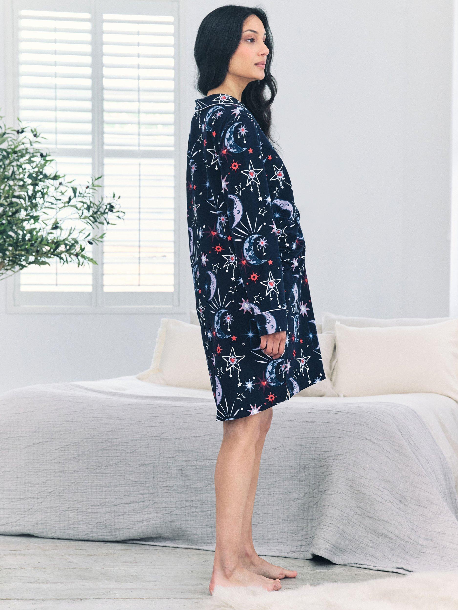 Product image 4 of 5, which shows Chelsea Peers Mystic Moon Maternity Nightshirt, Navy, 6