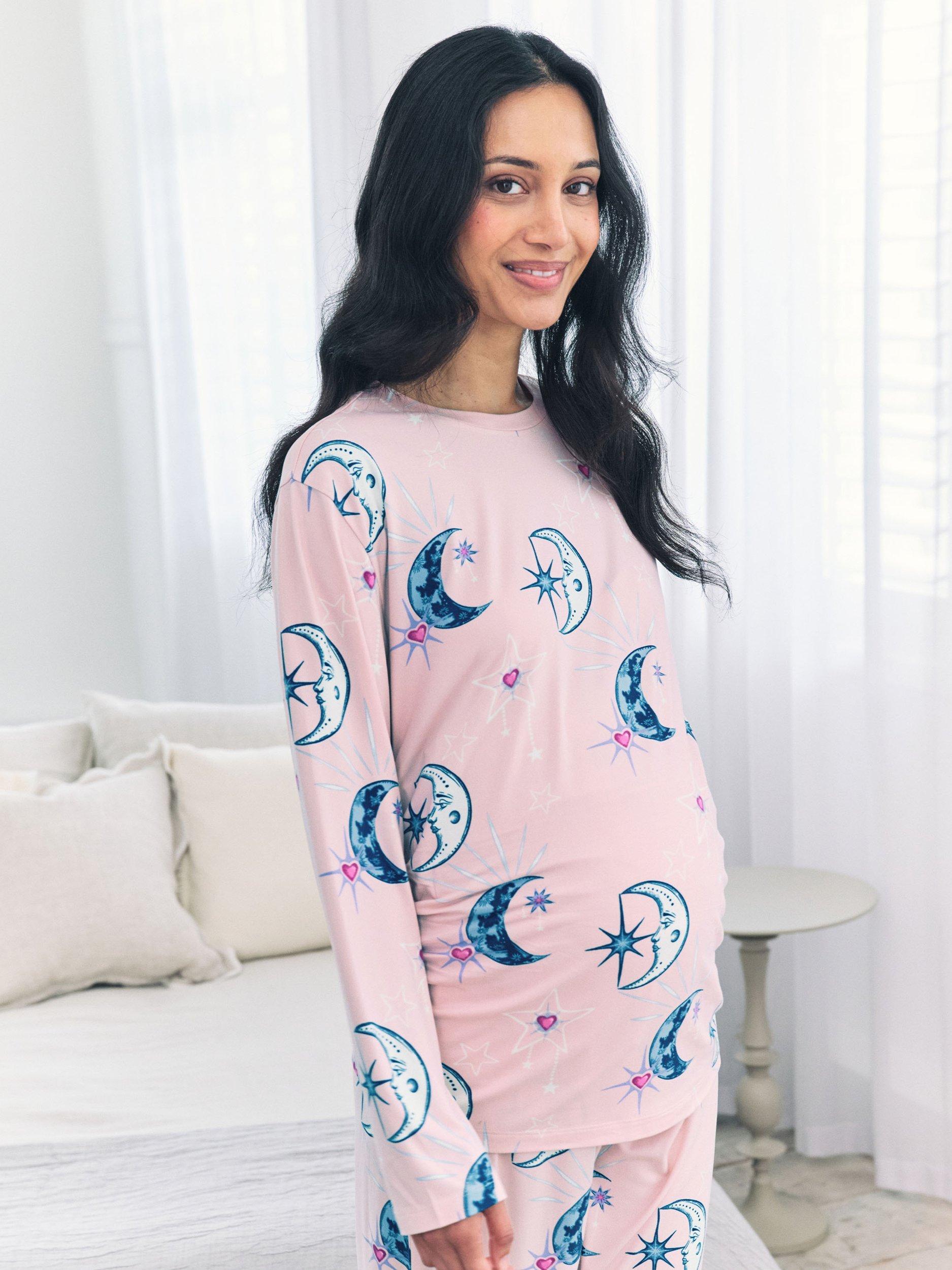 Product image 2 of 6, which shows Chelsea Peers Astral Hearts Maternity Pyjama Set, Pink, 6