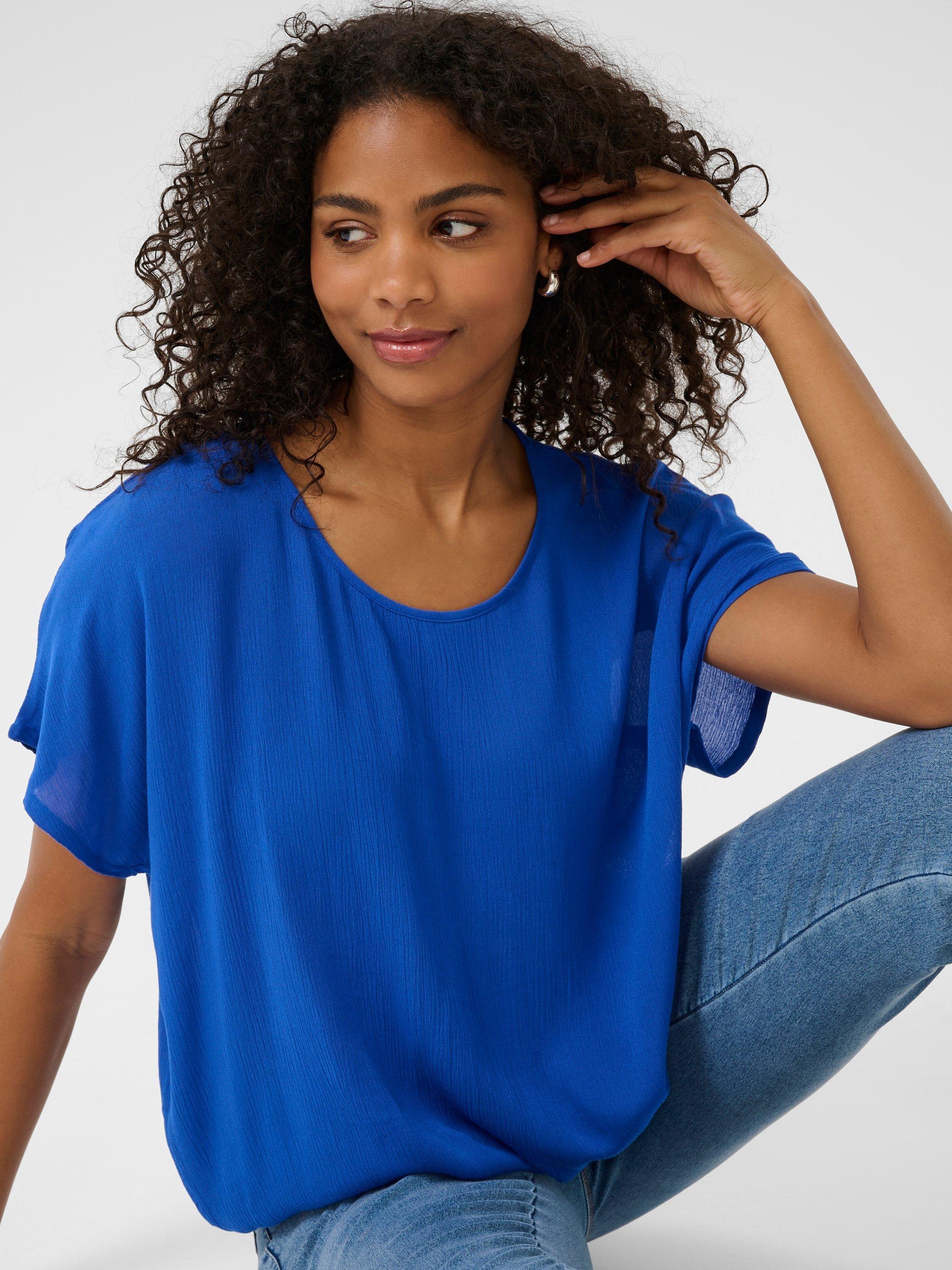 Product image 4 of 6, which shows KAFFE KAamber Stanley Short Sleeve Blouse, Surf The Web, 8
