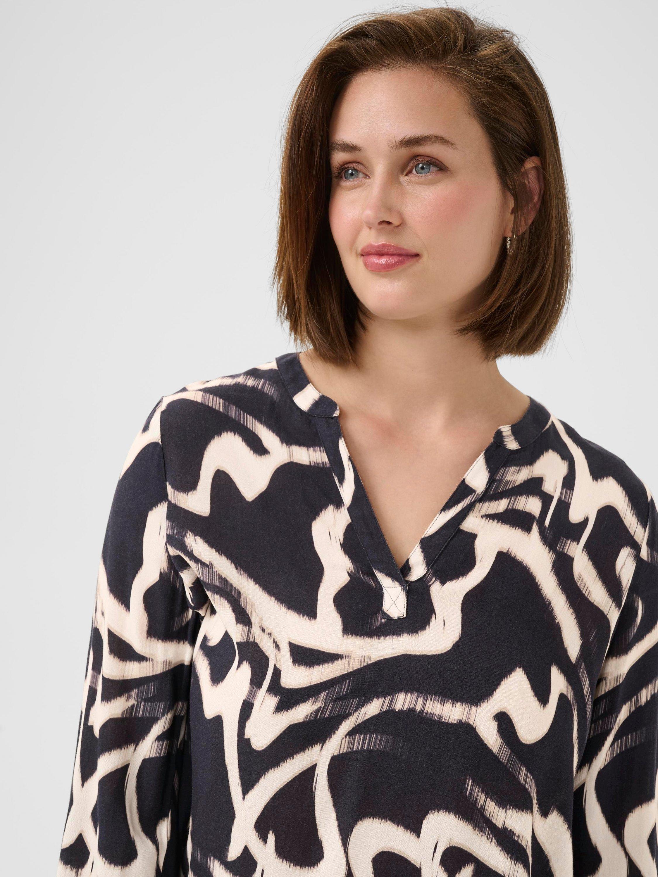 Product image 4 of 6, which shows KAFFE KAbeathe V-Neck Long Sleeve Blouse, Black/Multi, 14