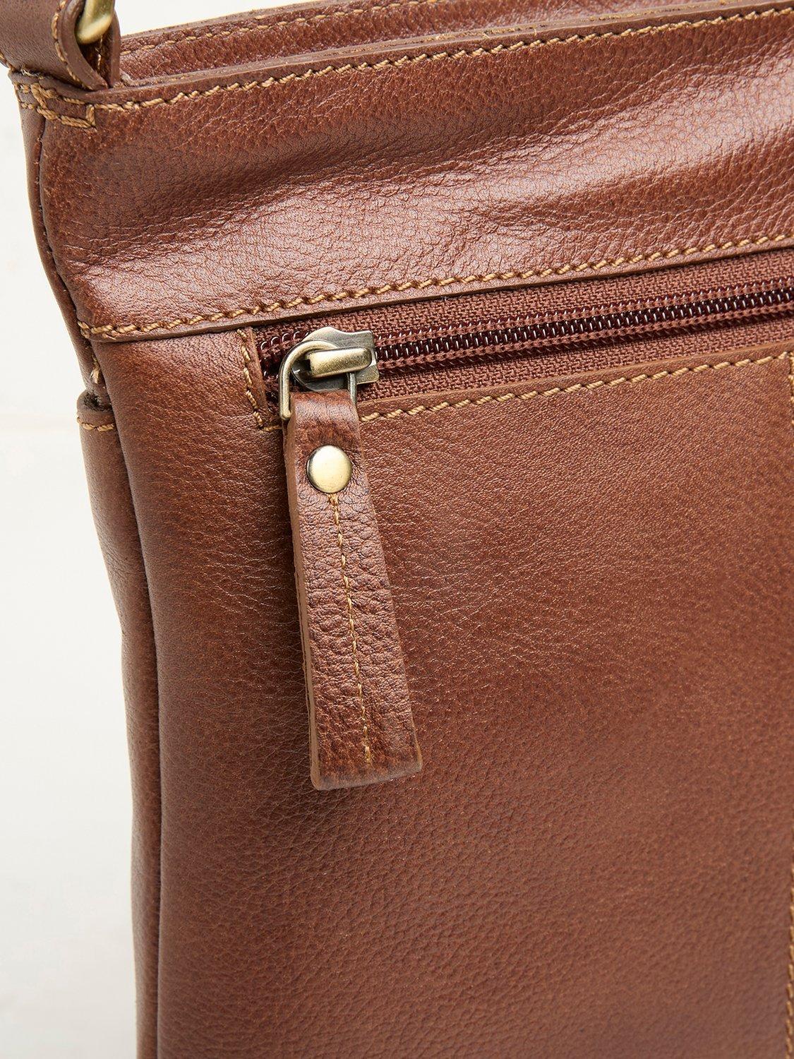 Product image 4 of 8, which shows TWIST LOCK X BODY BRCN One