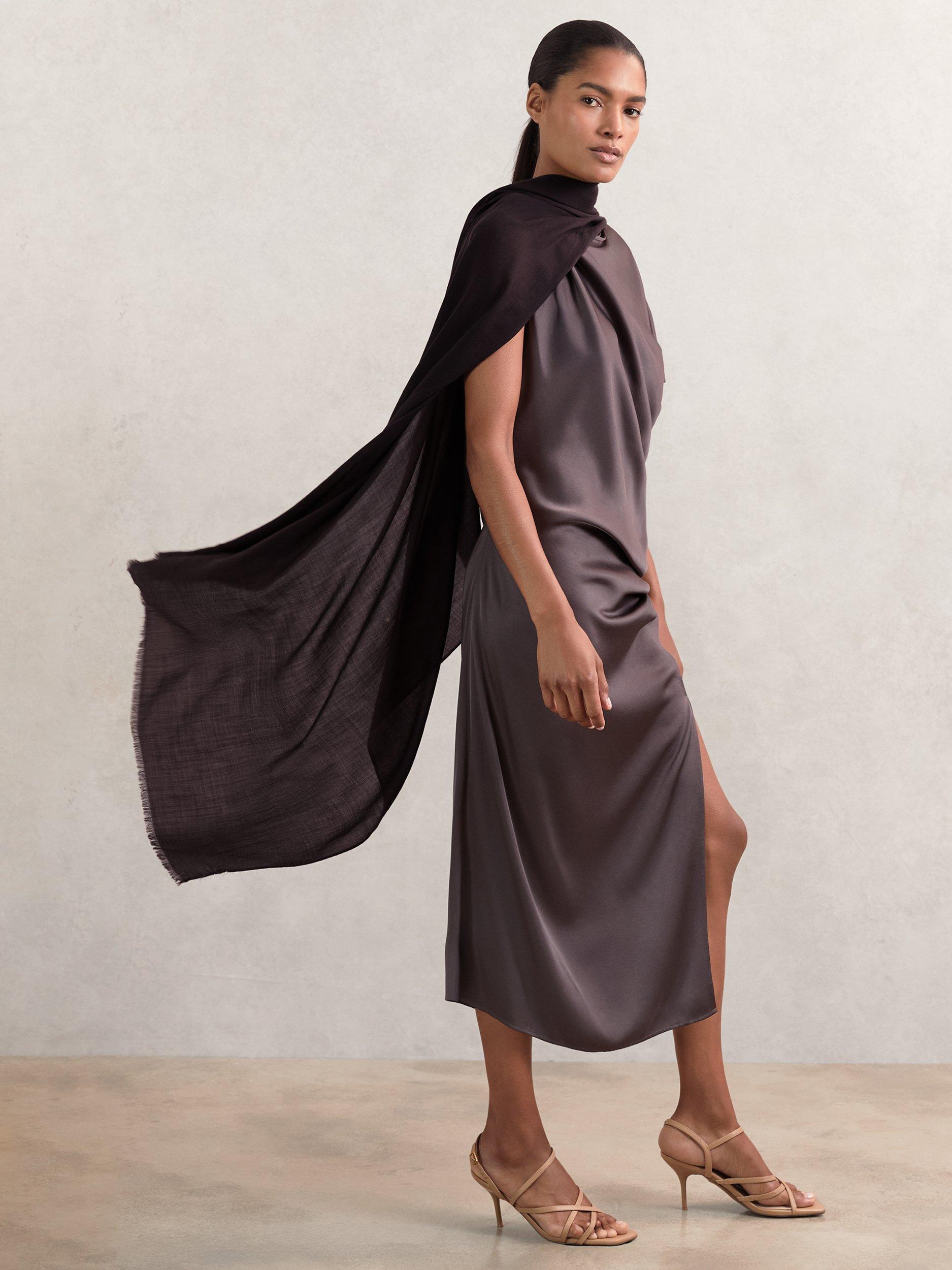 Product image 3 of 5, which shows Reiss Heidi Wool Rich Scarf, Burgundy, One Size