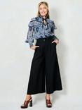 Hope & Ivy x The William Morris Society The Mylene Floral Top, Navy/Multi