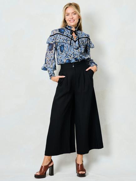 Hope & Ivy x The William Morris Society The Mylene Floral Top, Navy/Multi, Navy/Multi