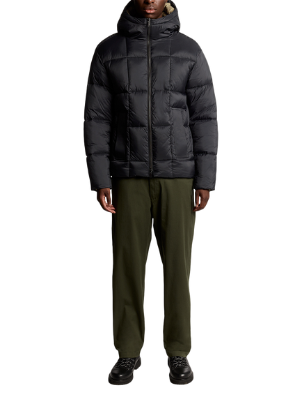 Lyle & Scott Square Wadded Puffer Jacket, Black - view 2, Black