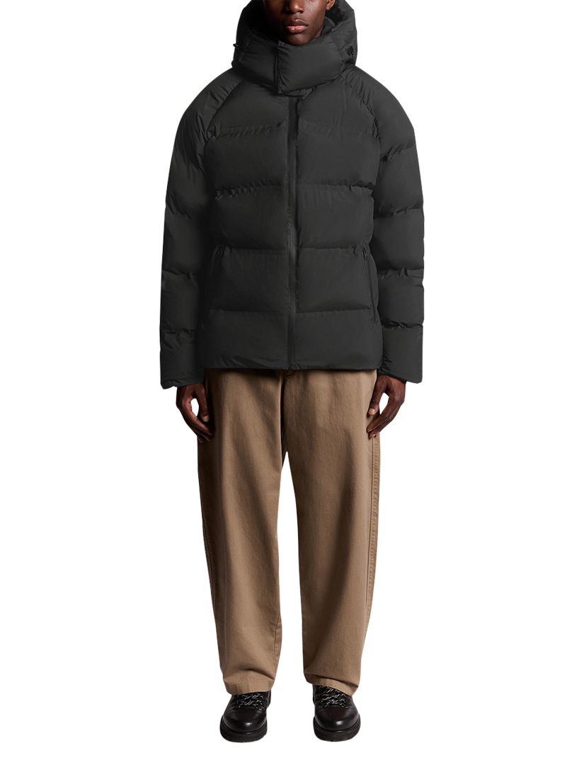 Product image 2 of 7, which shows Lyle & Scott Welded Puffer Jacket, Z865 Jet Black, XXL