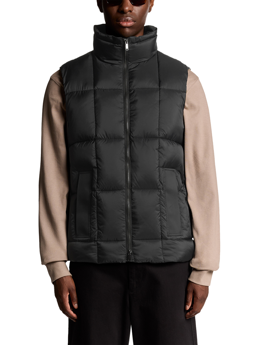 Product image 1 of 7, which shows Lyle & Scott Zip Front Quilted Gilet, Lacquer, XXL