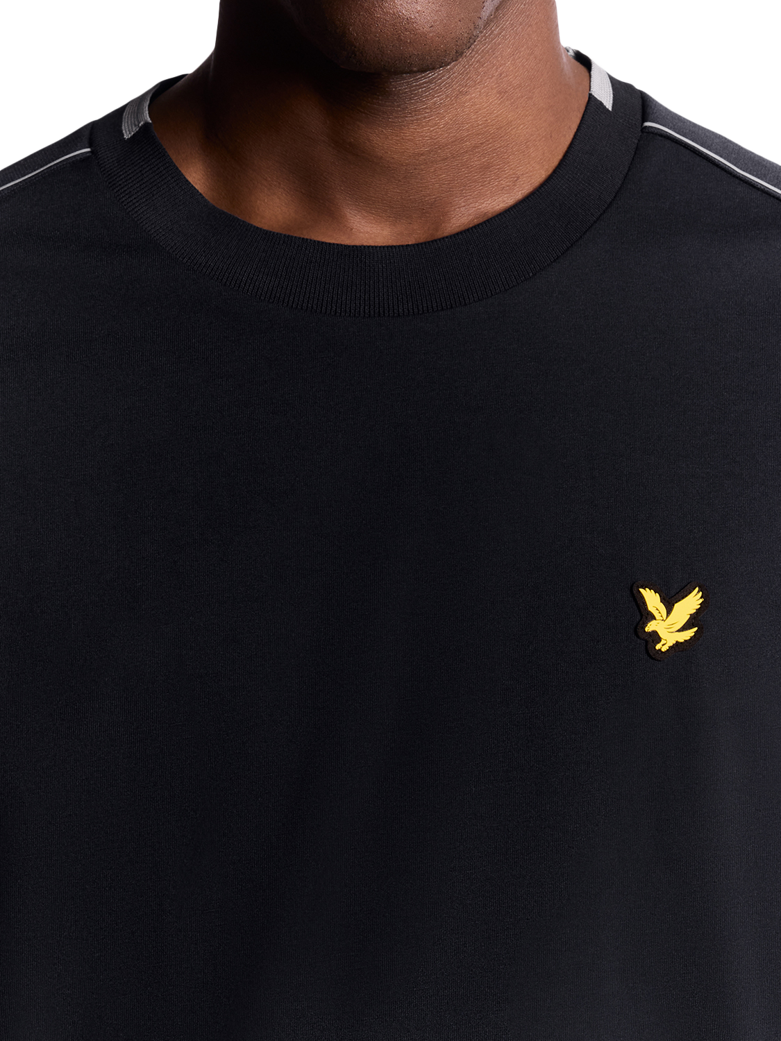 Product image 3 of 6, which shows Lyle & Scott Tape Cotton Blend T-Shirt, Z271 Dark Navy, XXL