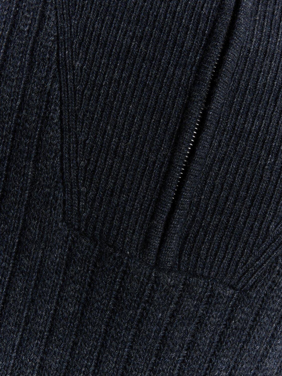 Product image 6 of 6, which shows Lyle & Scott Half Zip Ribbed Lambswool Blend Jumper, Carbon, XXL