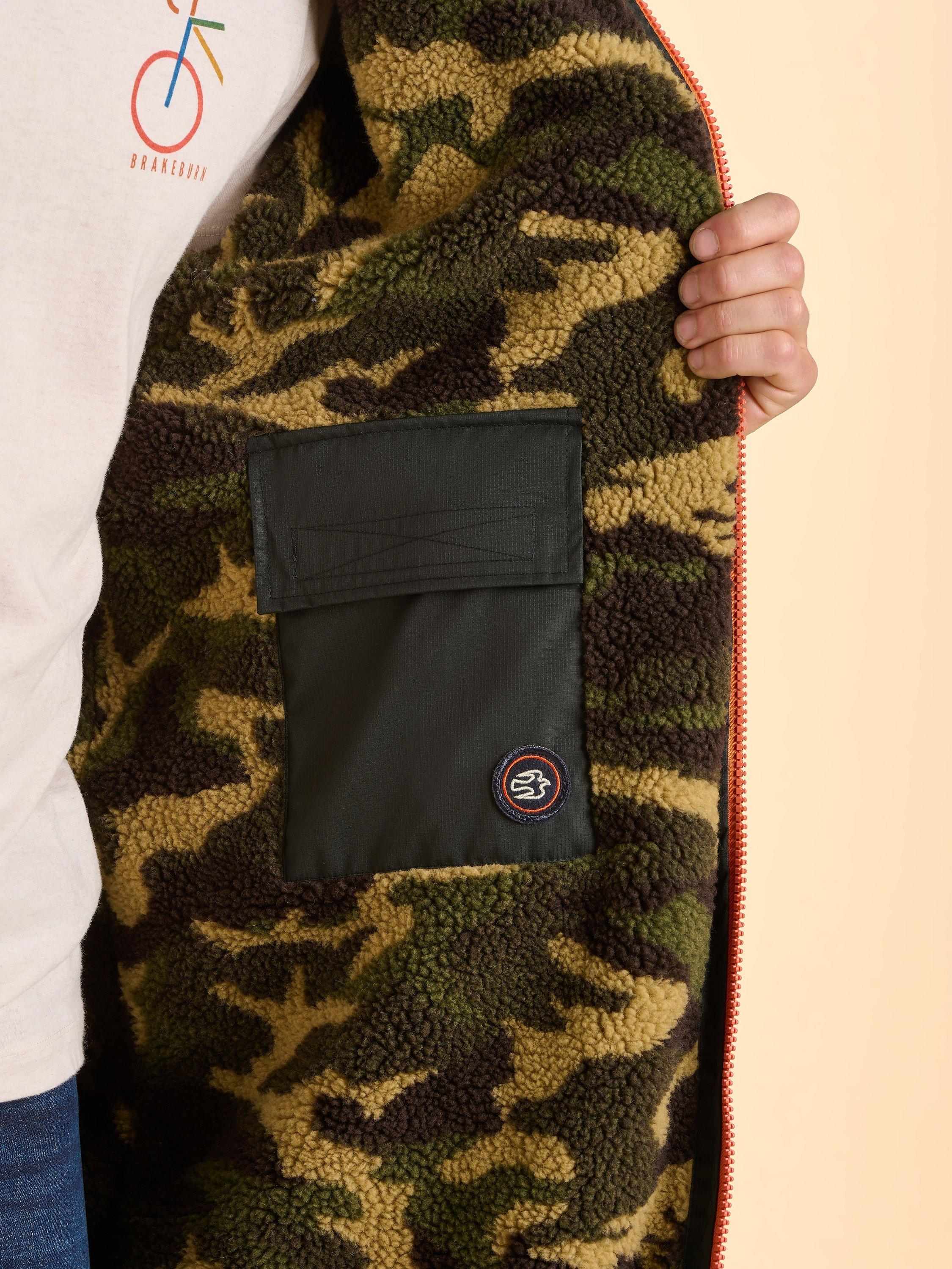 Product image 4 of 6, which shows Brakeburn Parley Chinook Sherpa-Lined Showerproof Changing Robe, Black, L-XL