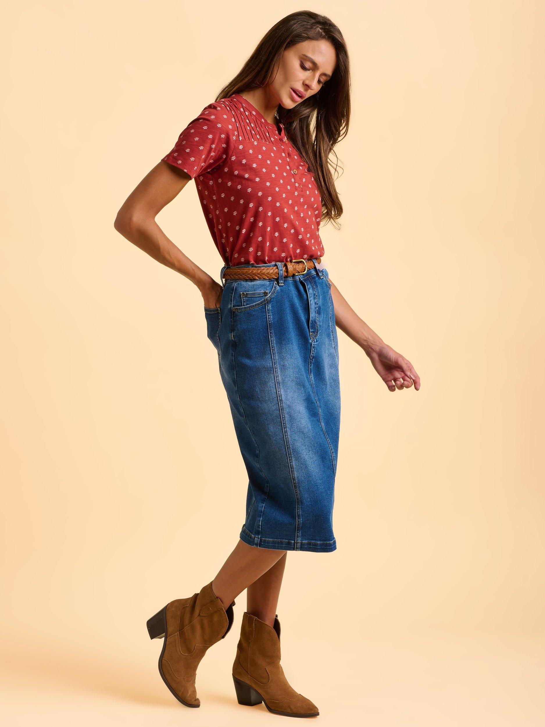 Product image 5 of 6, which shows Brakeburn North Floral Top, Red, 8