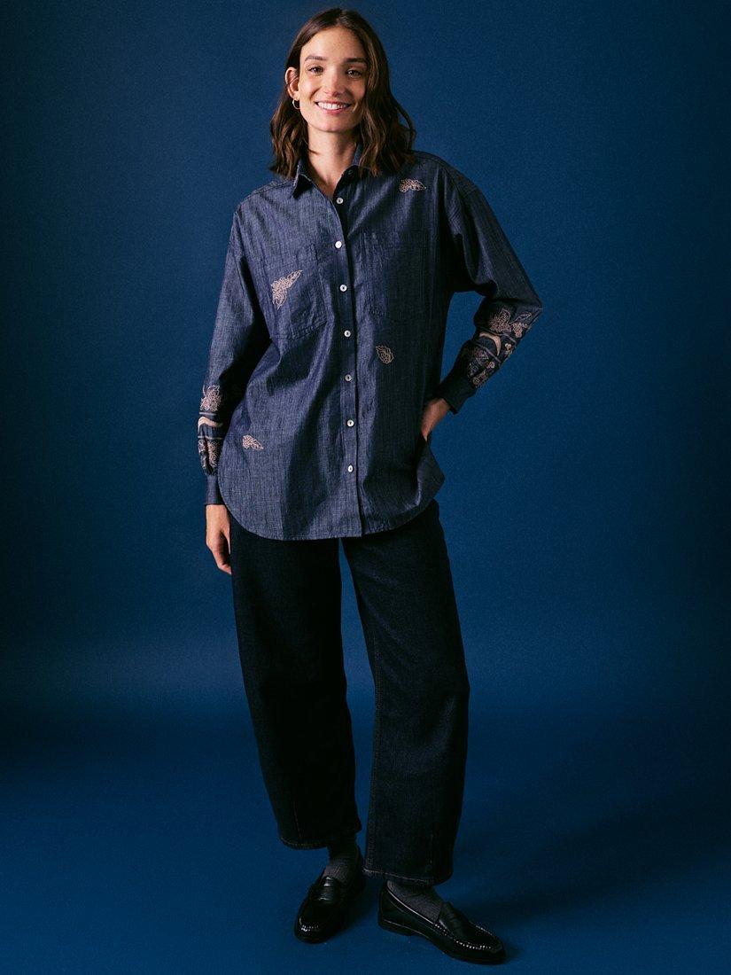 Product image 1 of 5, which shows Cape Cove Forage Denim Shirt, Blue, XS