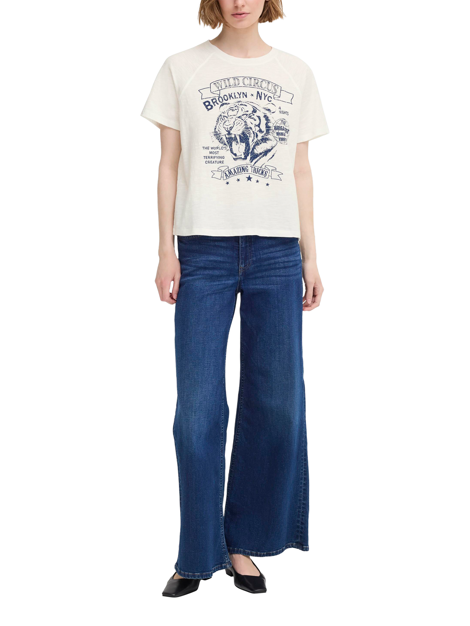 Product image 3 of 7, which shows ICHI Nimo Tiger T-Shirt, White, XS