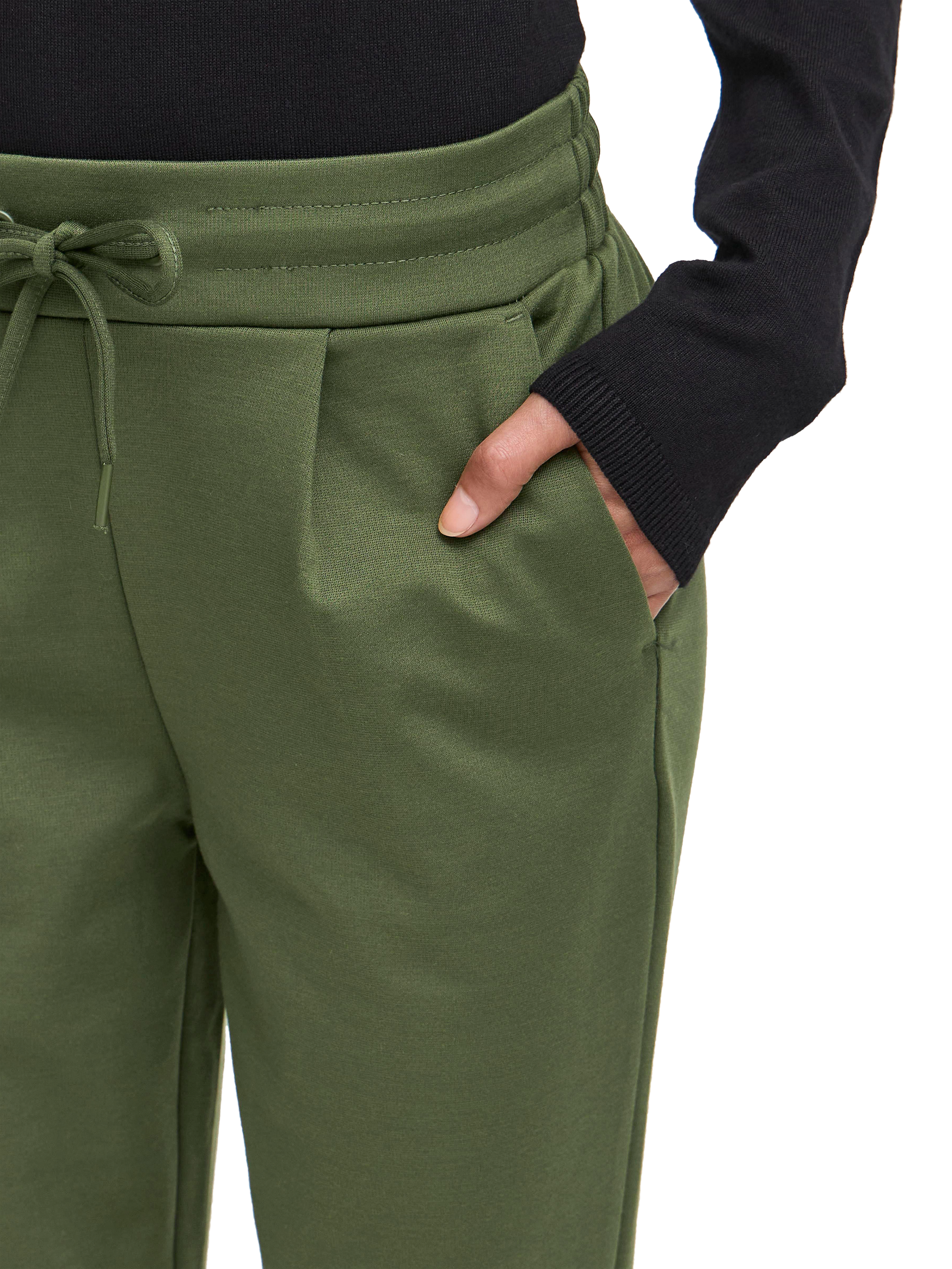 Product image 4 of 7, which shows ICHI Kate Cropped Tailored Trousers, Rifle Green, XS