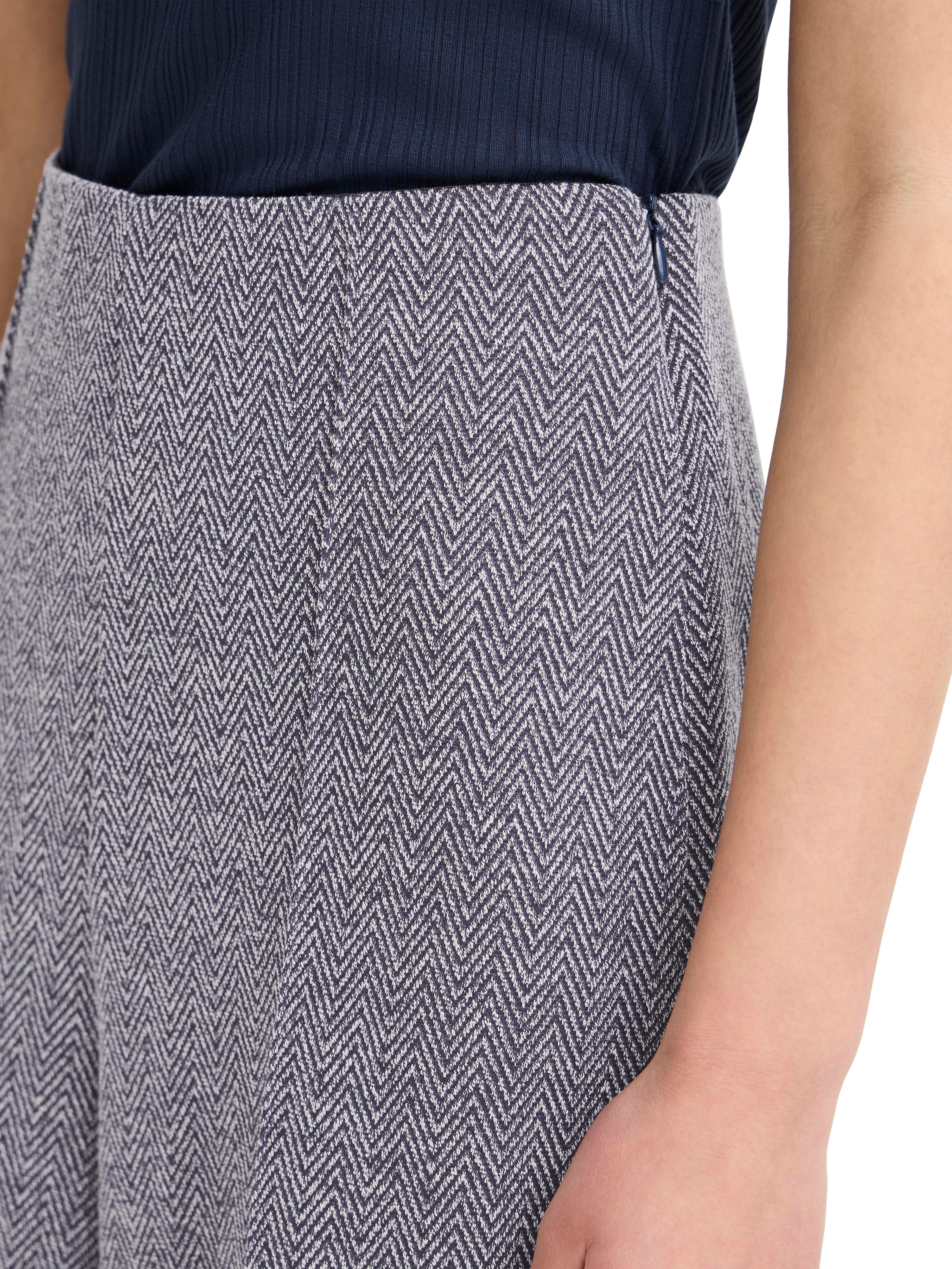 Product image 4 of 7, which shows ICHI Kate Jacquard Tailored Trousers, Patriot Blue, XS