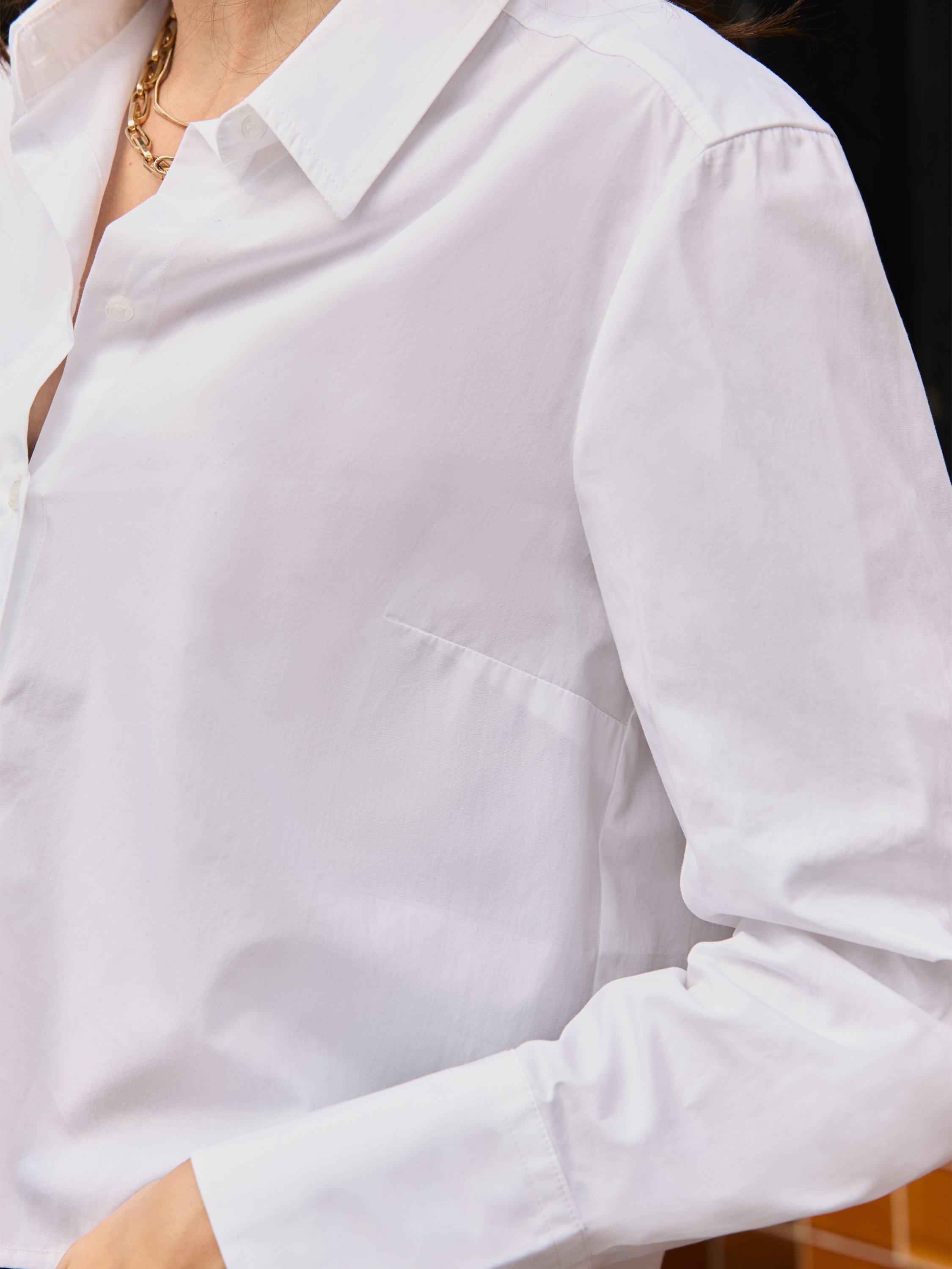 Product image 2 of 6, which shows Baukjen Corey Cropped Shirt, Pure White, 10